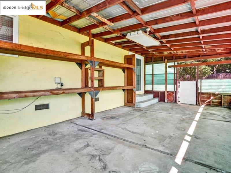 Detail Gallery Image 31 of 36 For 2151 Elm St, Livermore,  CA 94551 - 3 Beds | 2 Baths