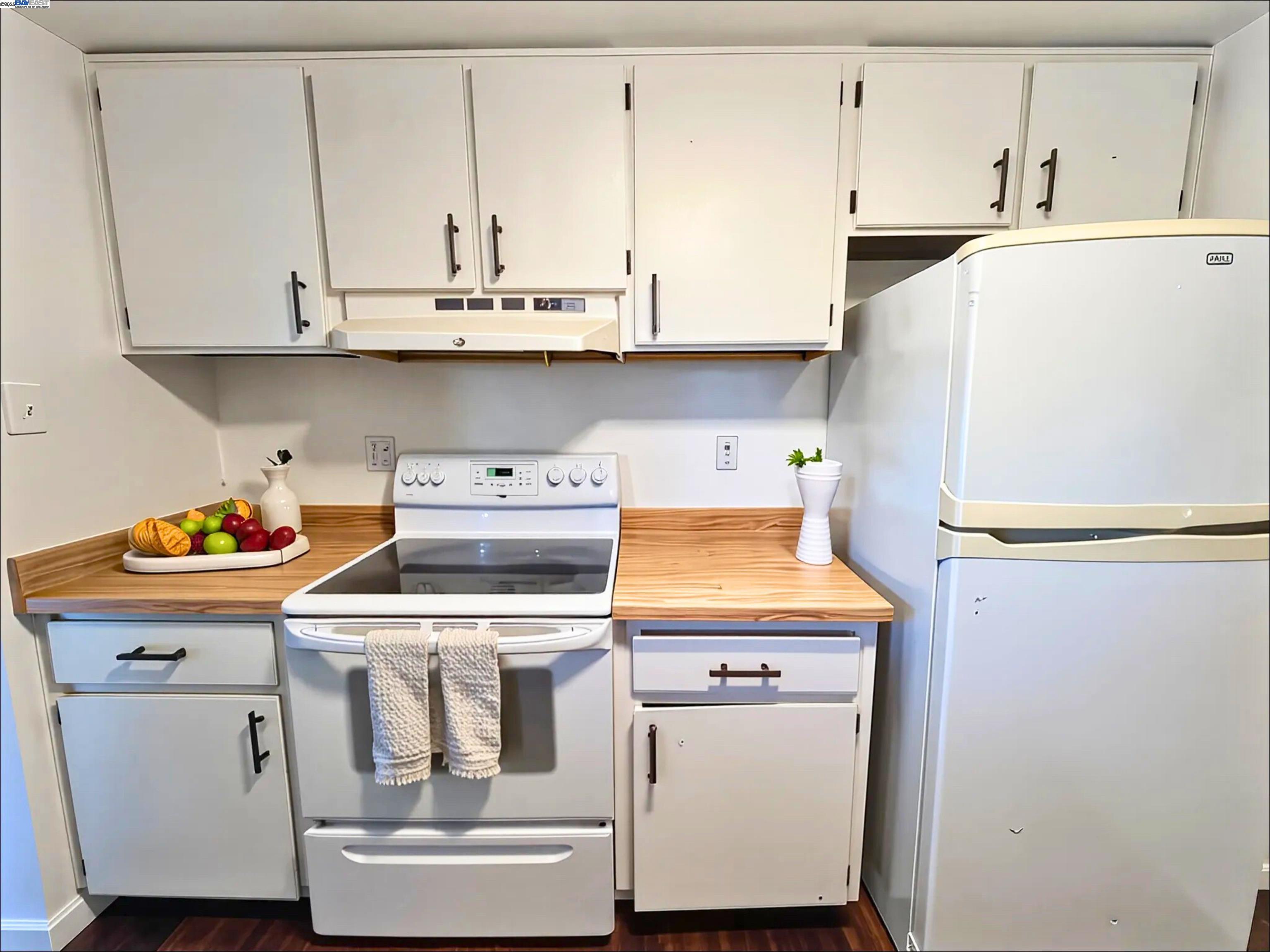 Photo #7: 41114343 Listing: Photo #7