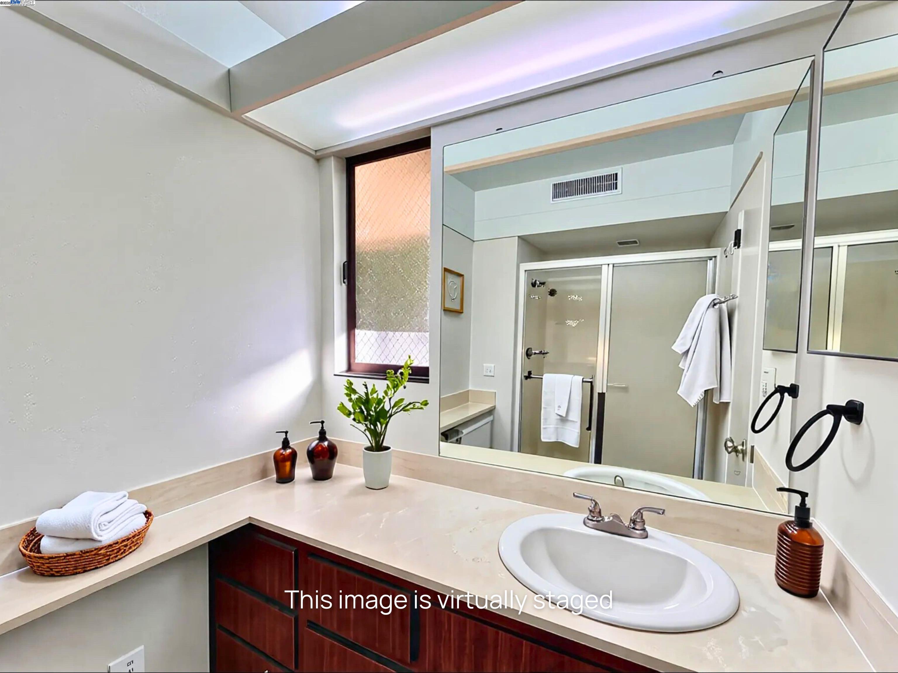 Photo #10: 41114343 Listing: Photo #10