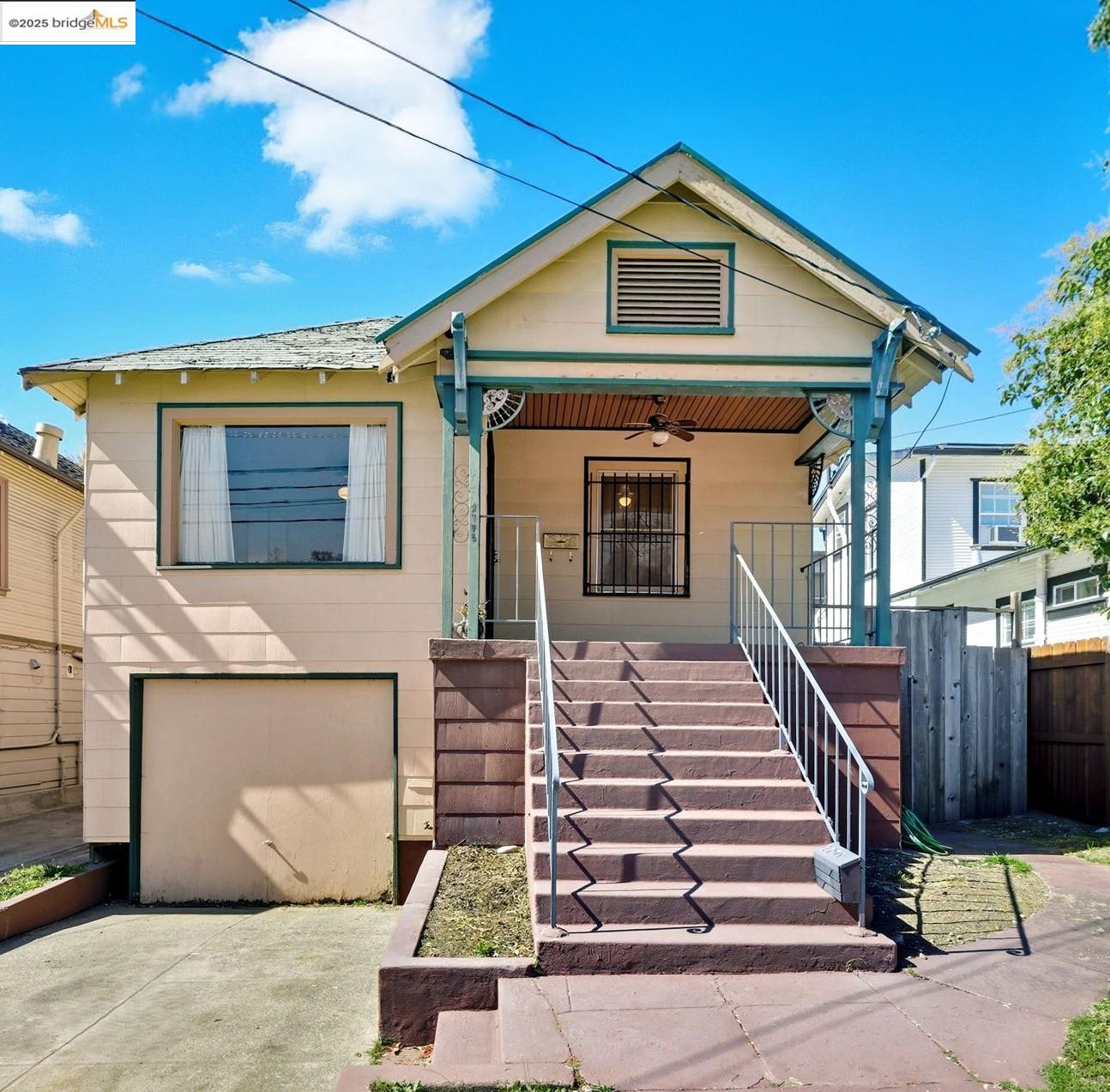 Front Image Thumbnail for EB41114348