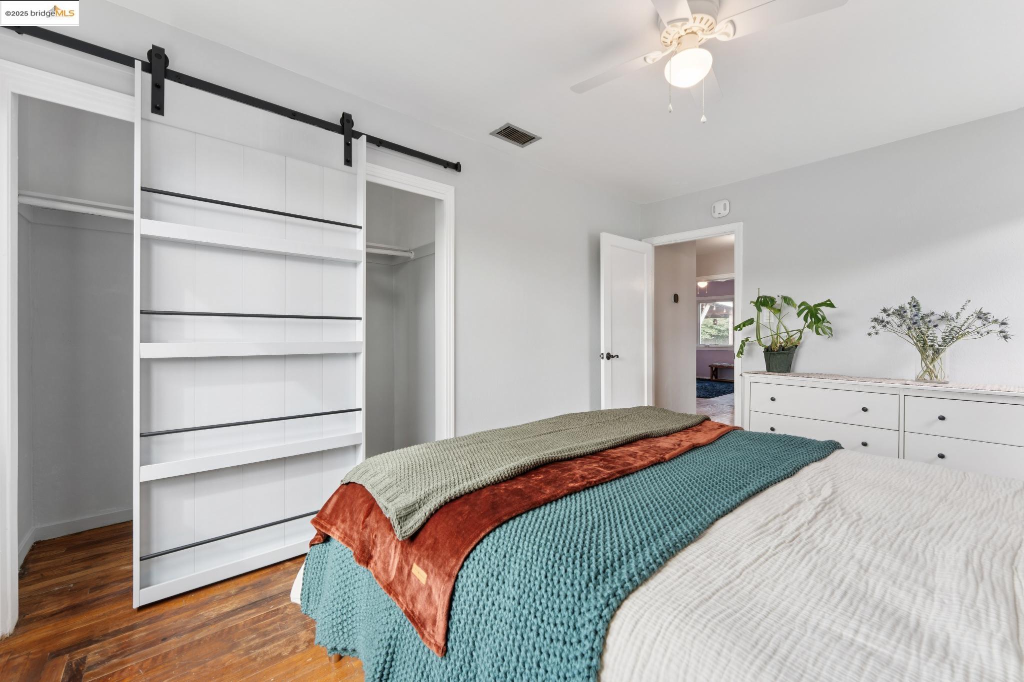 Detail Gallery Image 43 of 53 For 2425 Humphrey Ave, Richmond,  CA 94804 - 3 Beds | 1 Baths