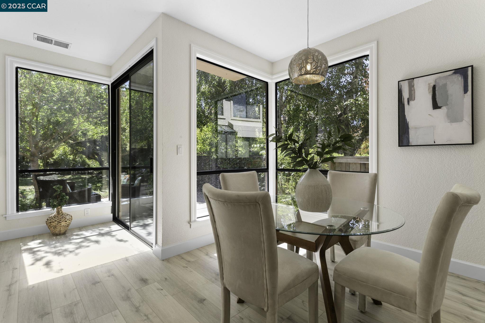 Photo #16: 41114362 Listing: Photo #16