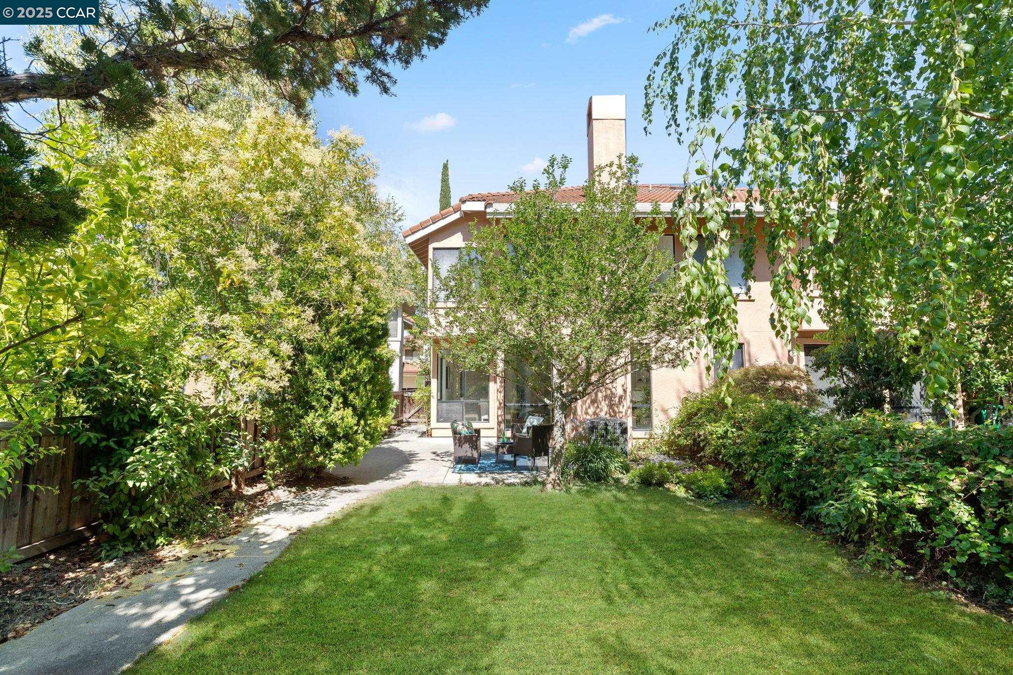 Photo #3: 41114362 Listing: Photo #3