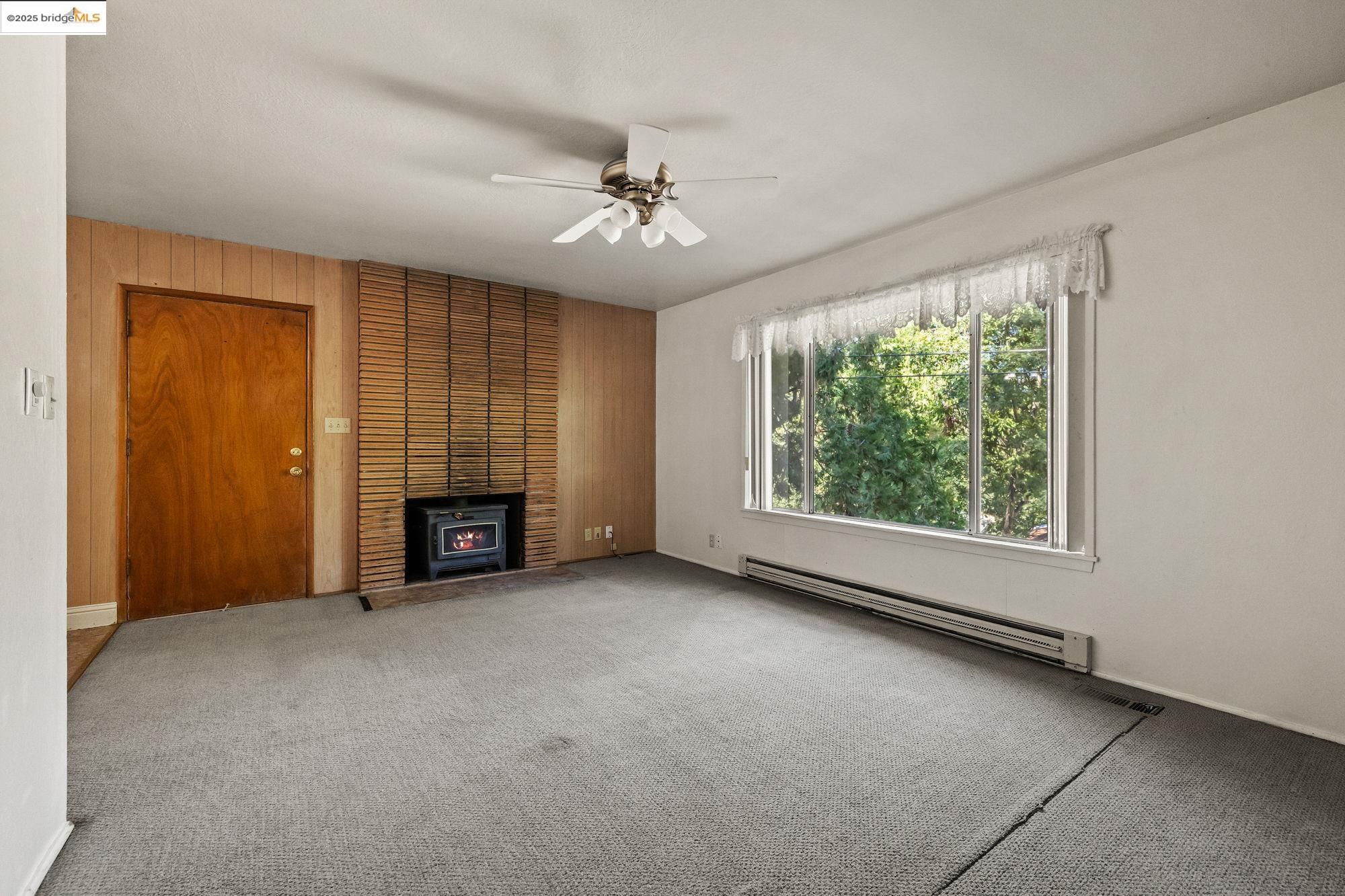 Detail Gallery Image 3 of 25 For 22369 Ponderosa Dr., Twain Harte,  CA 95383 - 3 Beds | 2/1 Baths