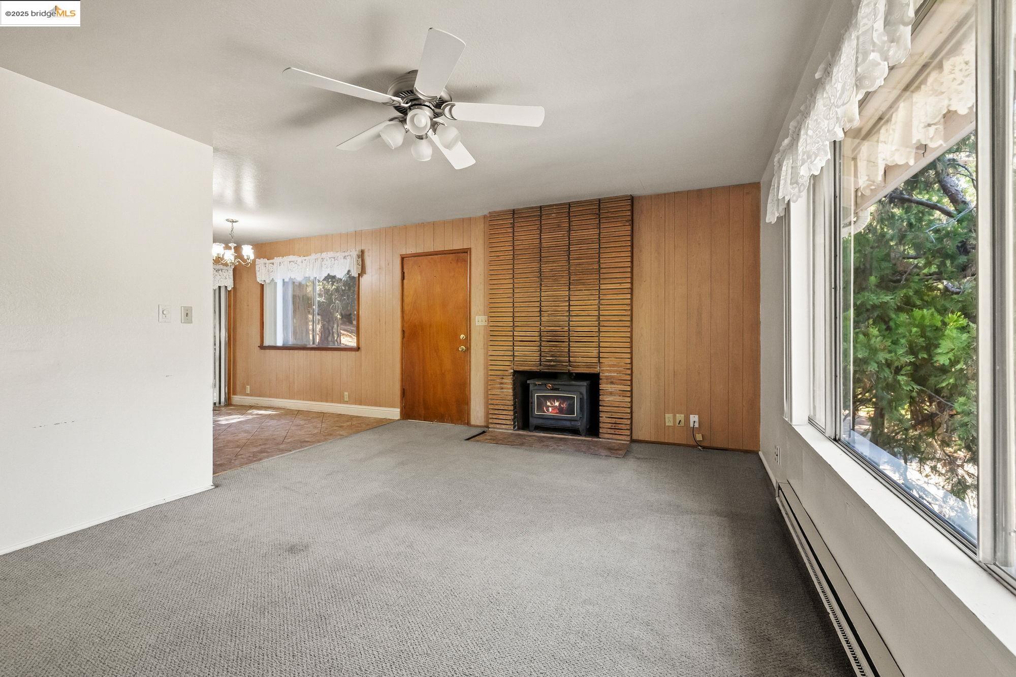 Detail Gallery Image 5 of 25 For 22369 Ponderosa Dr., Twain Harte,  CA 95383 - 3 Beds | 2/1 Baths