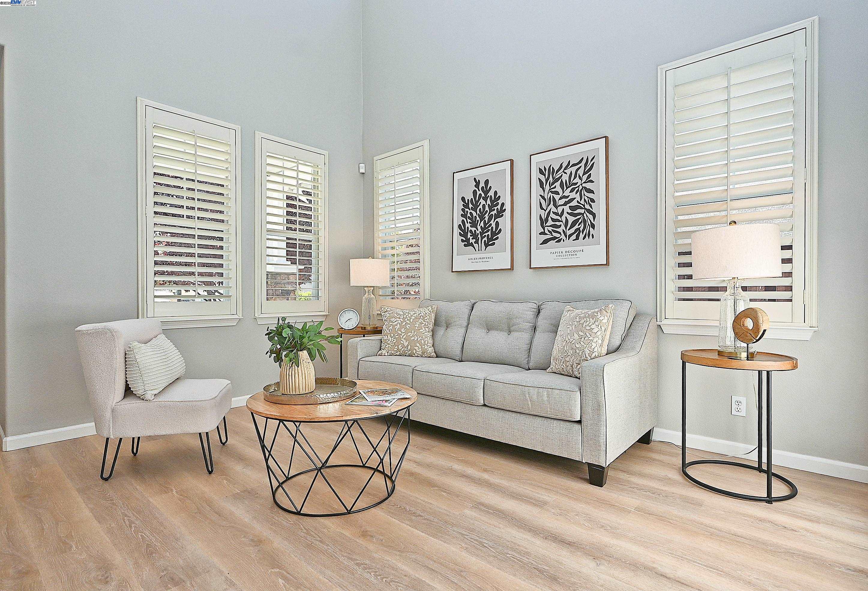 Detail Gallery Image 15 of 49 For 1628 Banbury Dr, San Ramon,  CA 94582 - 4 Beds | 3 Baths