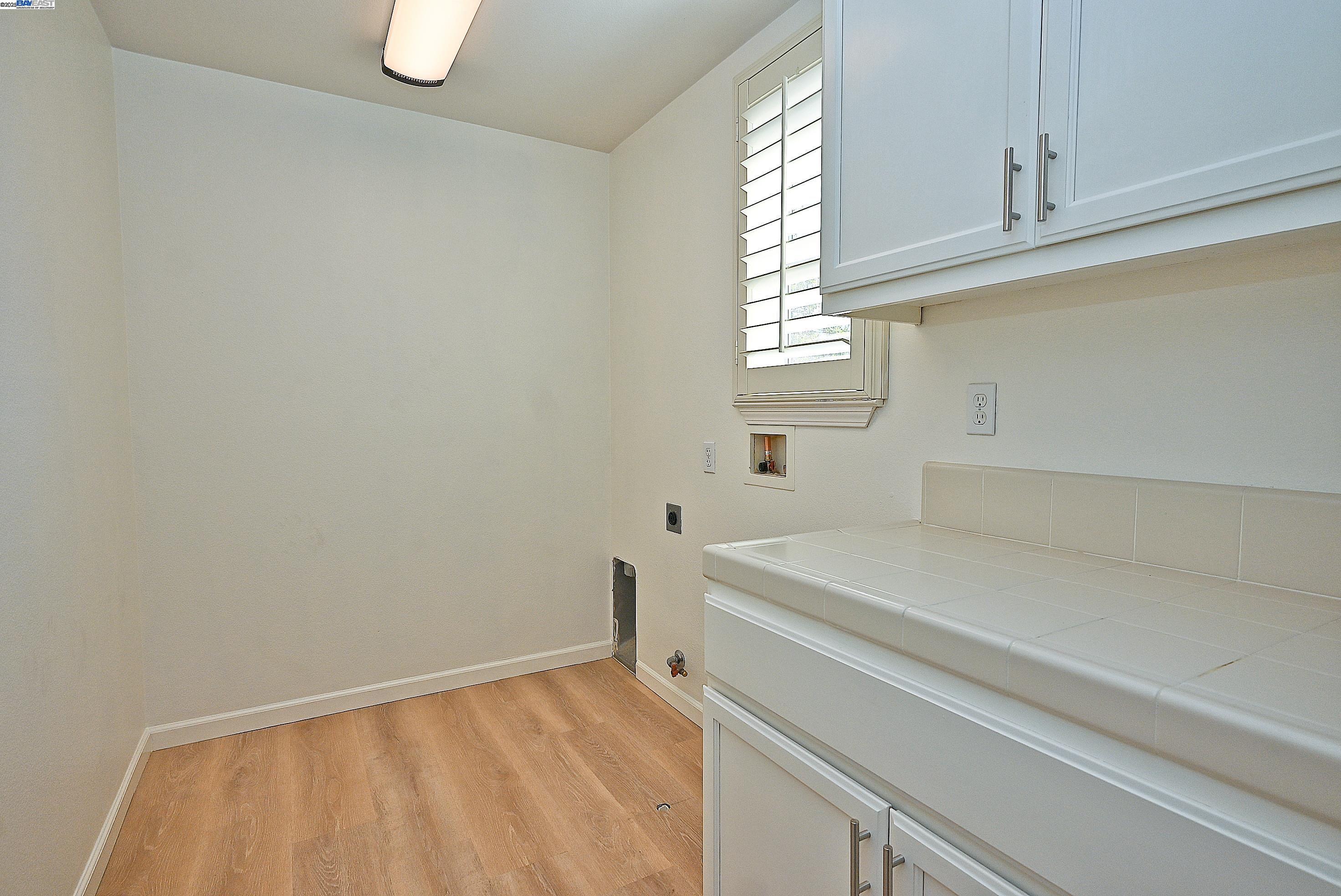 Detail Gallery Image 20 of 49 For 1628 Banbury Dr, San Ramon,  CA 94582 - 4 Beds | 3 Baths