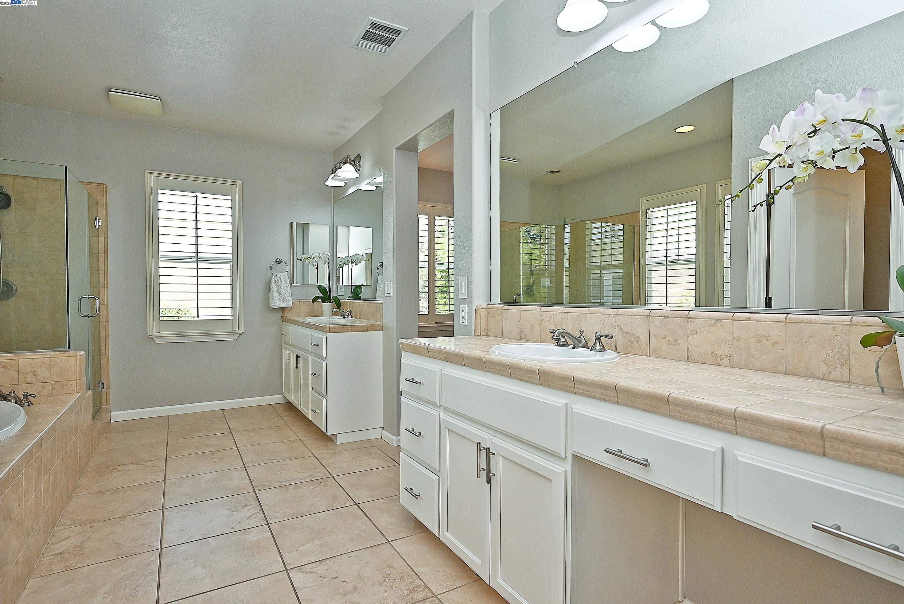 Detail Gallery Image 25 of 49 For 1628 Banbury Dr, San Ramon,  CA 94582 - 4 Beds | 3 Baths