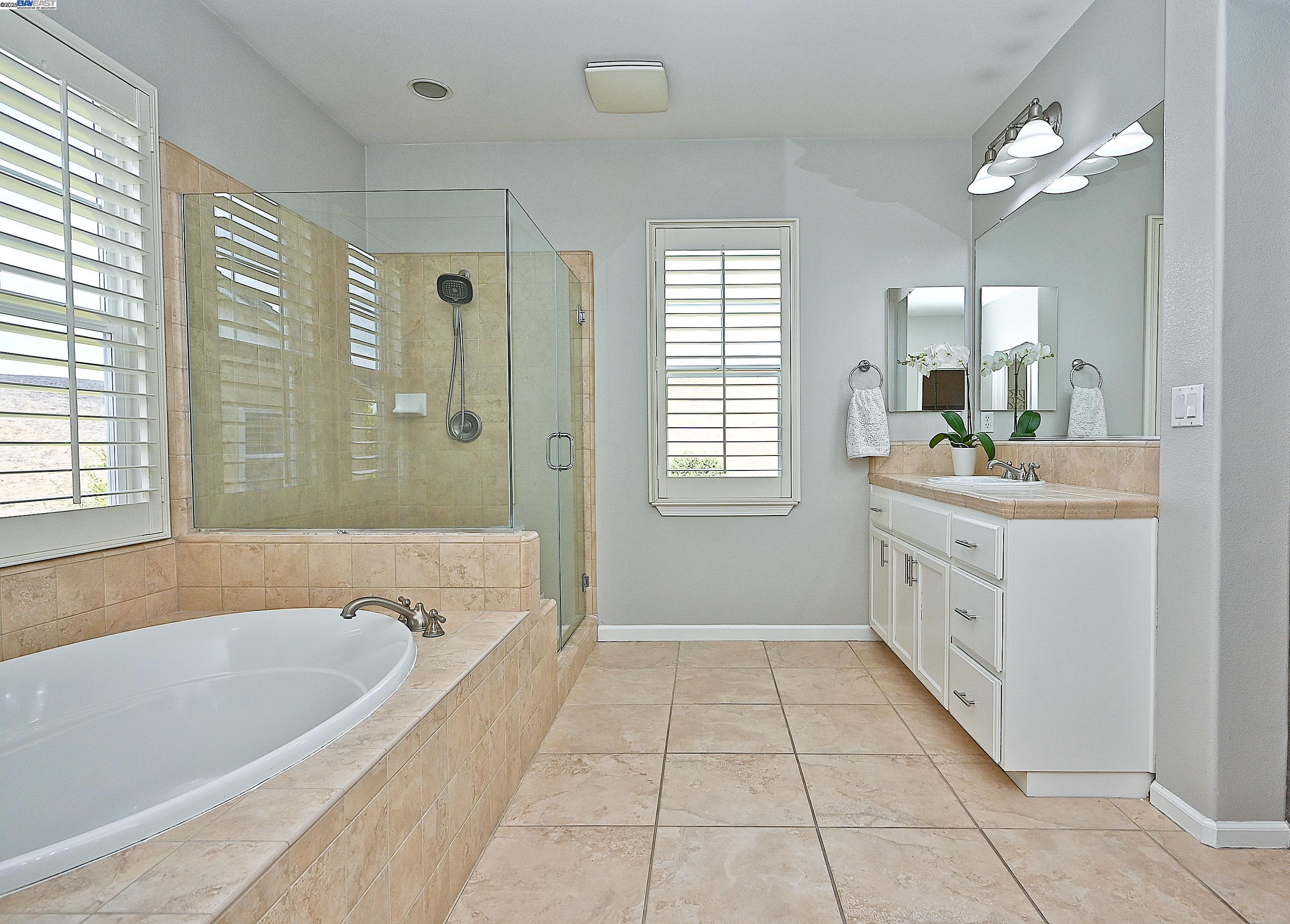 Detail Gallery Image 27 of 49 For 1628 Banbury Dr, San Ramon,  CA 94582 - 4 Beds | 3 Baths