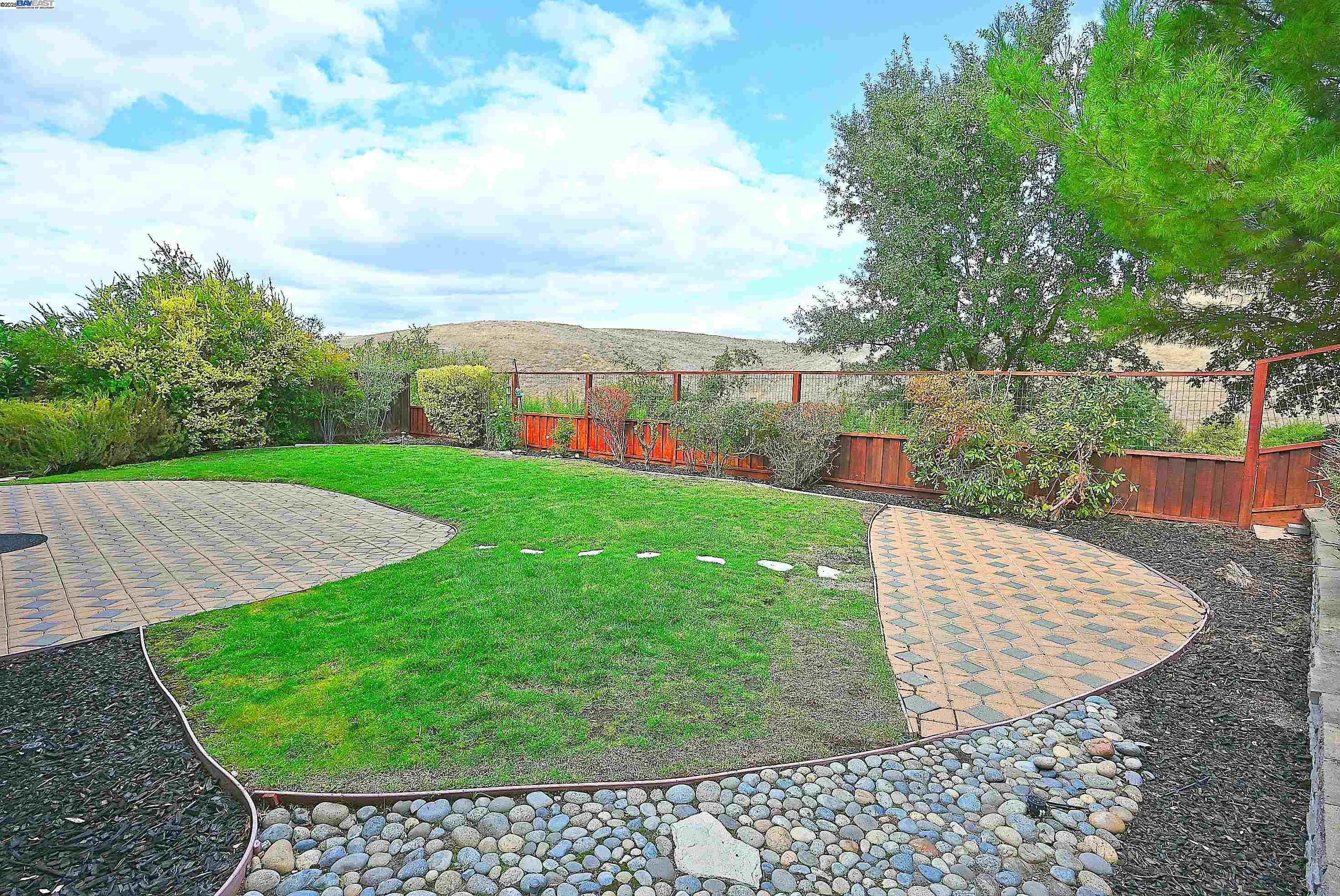 Detail Gallery Image 38 of 49 For 1628 Banbury Dr, San Ramon,  CA 94582 - 4 Beds | 3 Baths