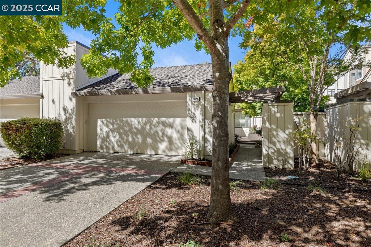 Photo #2: 41114386 Listing 