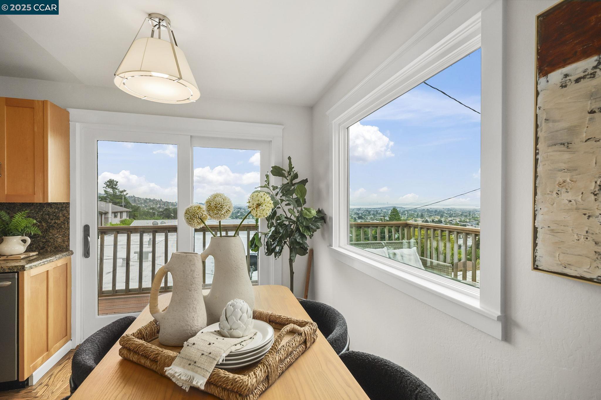 Detail Gallery Image 12 of 27 For 1532 Bayo Vista Ave, San Pablo,  CA 94806 - 2 Beds | 1 Baths