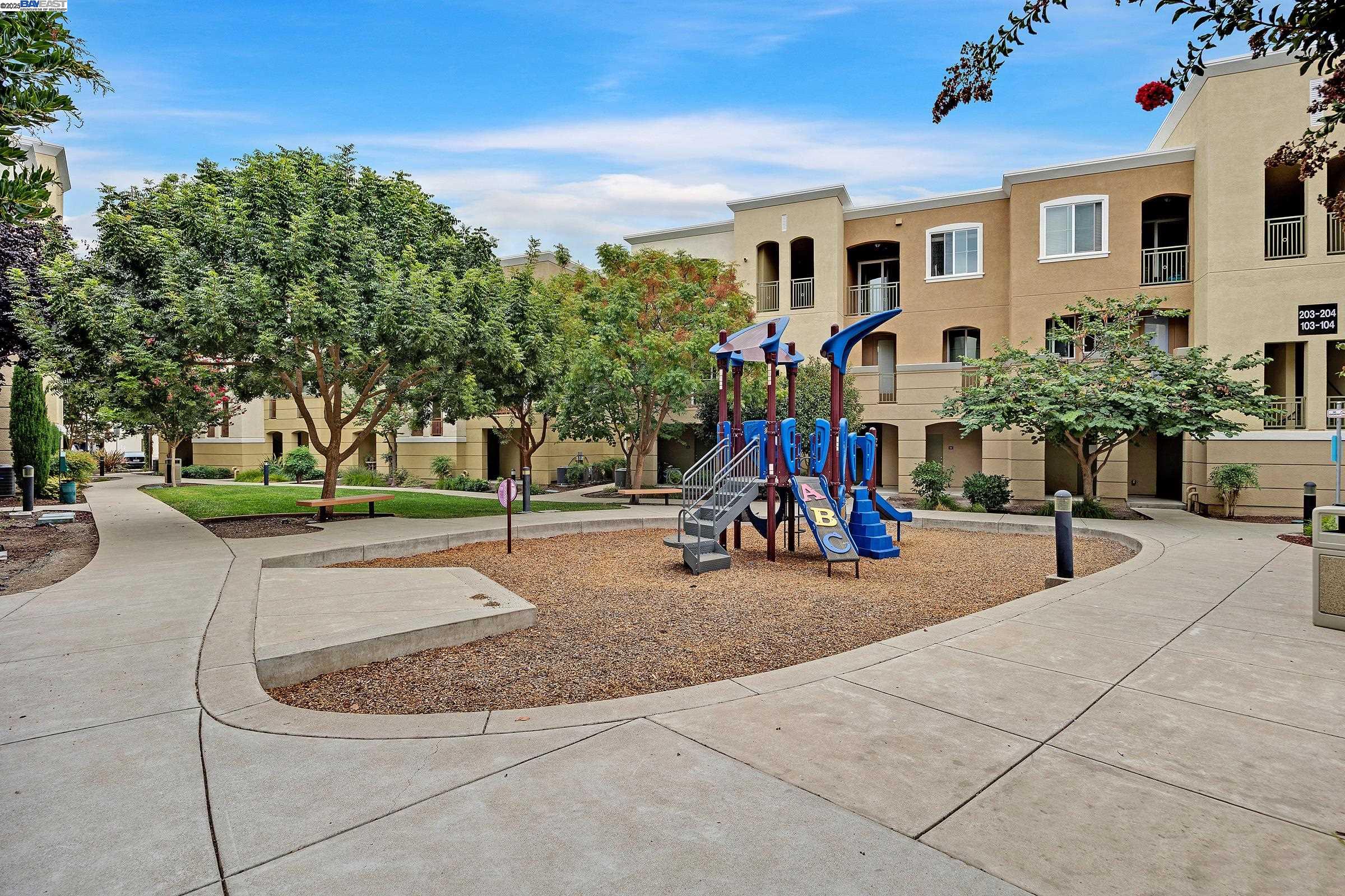Detail Gallery Image 41 of 43 For 4728 Norris Canyon Rd #206,  San Ramon,  CA 94583 - 3 Beds | 2 Baths