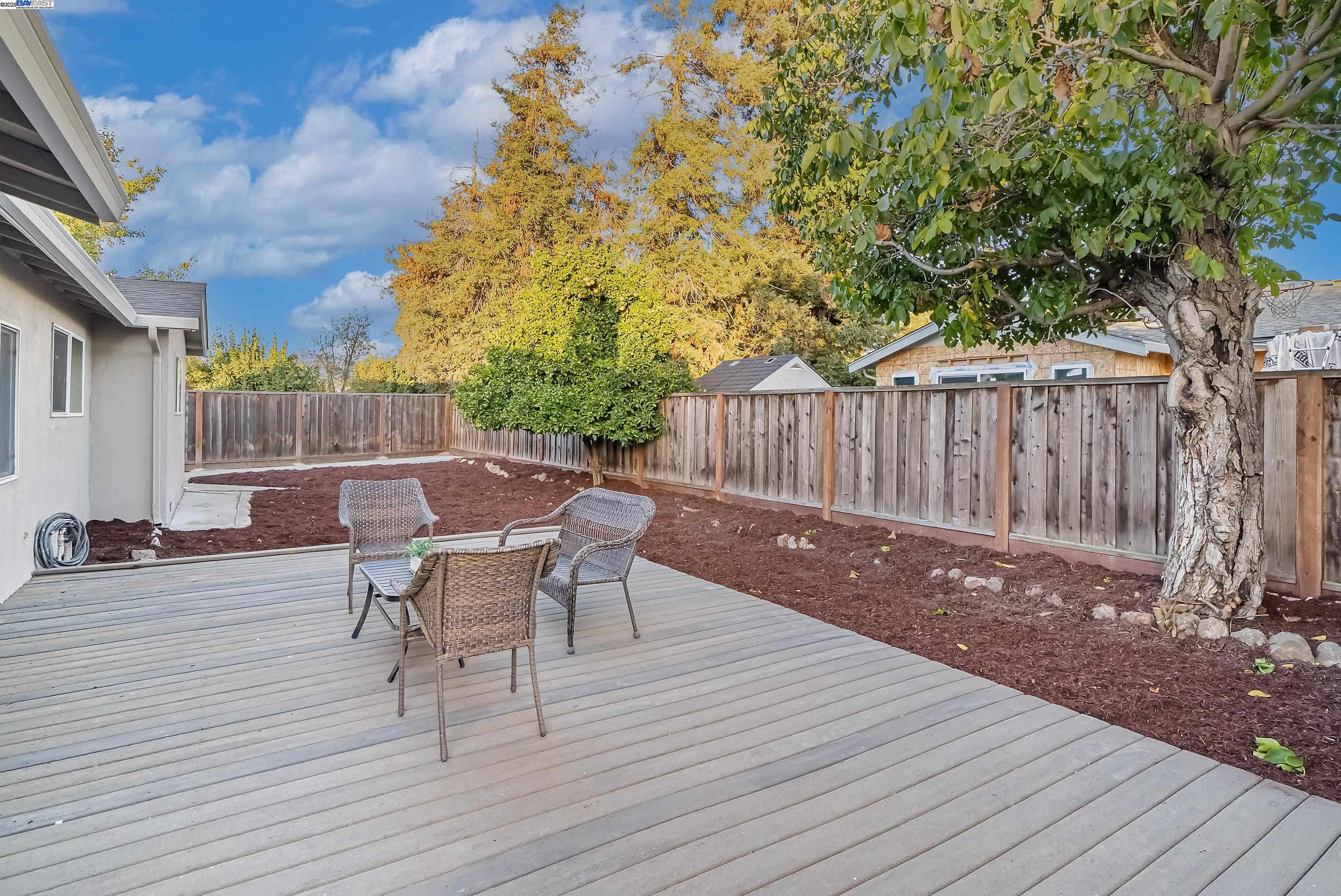 Detail Gallery Image 32 of 43 For 3134 Warwick Rd, Fremont,  CA 94555 - 4 Beds | 2 Baths