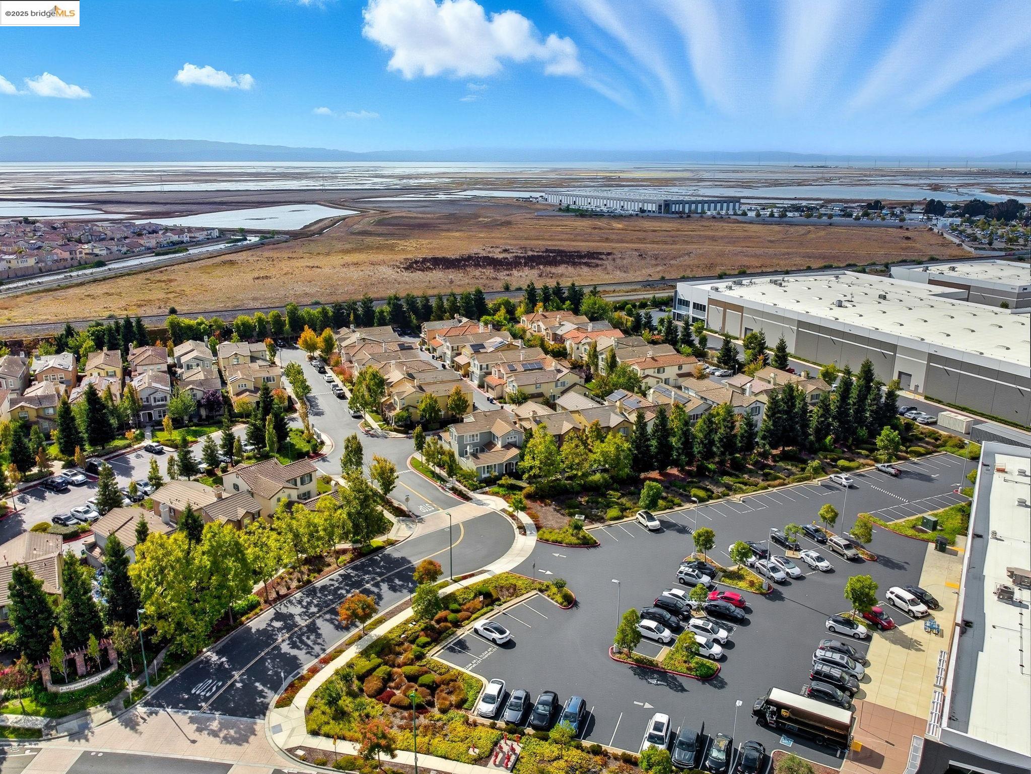 Detail Gallery Image 41 of 43 For 28530 Gulfport Cir, Hayward,  CA 94545 - 4 Beds | 2/1 Baths