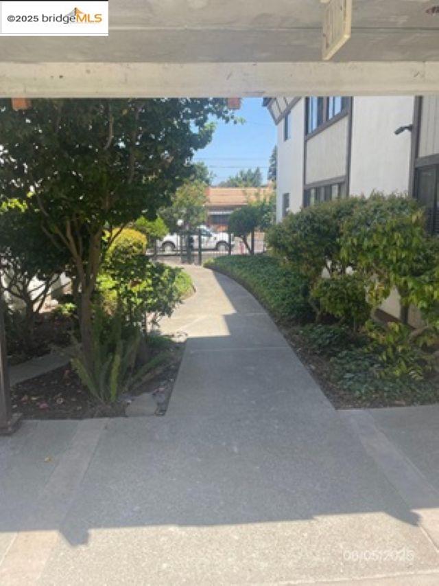 Photo #2: 41114404 Listing 