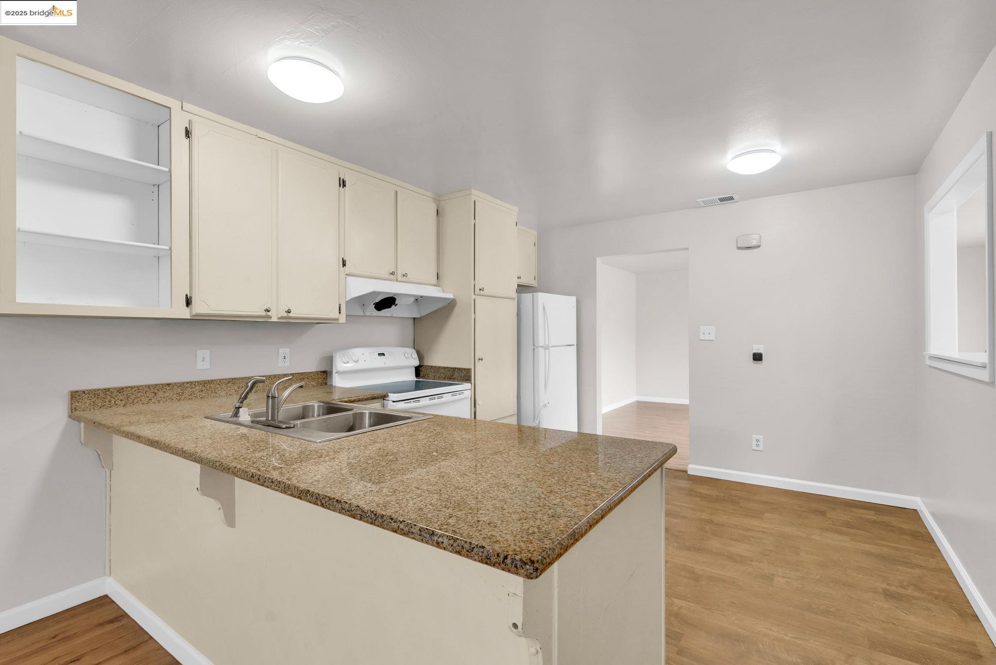 Detail Gallery Image 13 of 42 For 1209 Tulip Drive, Antioch,  CA 94509-9999 - 3 Beds | 2 Baths