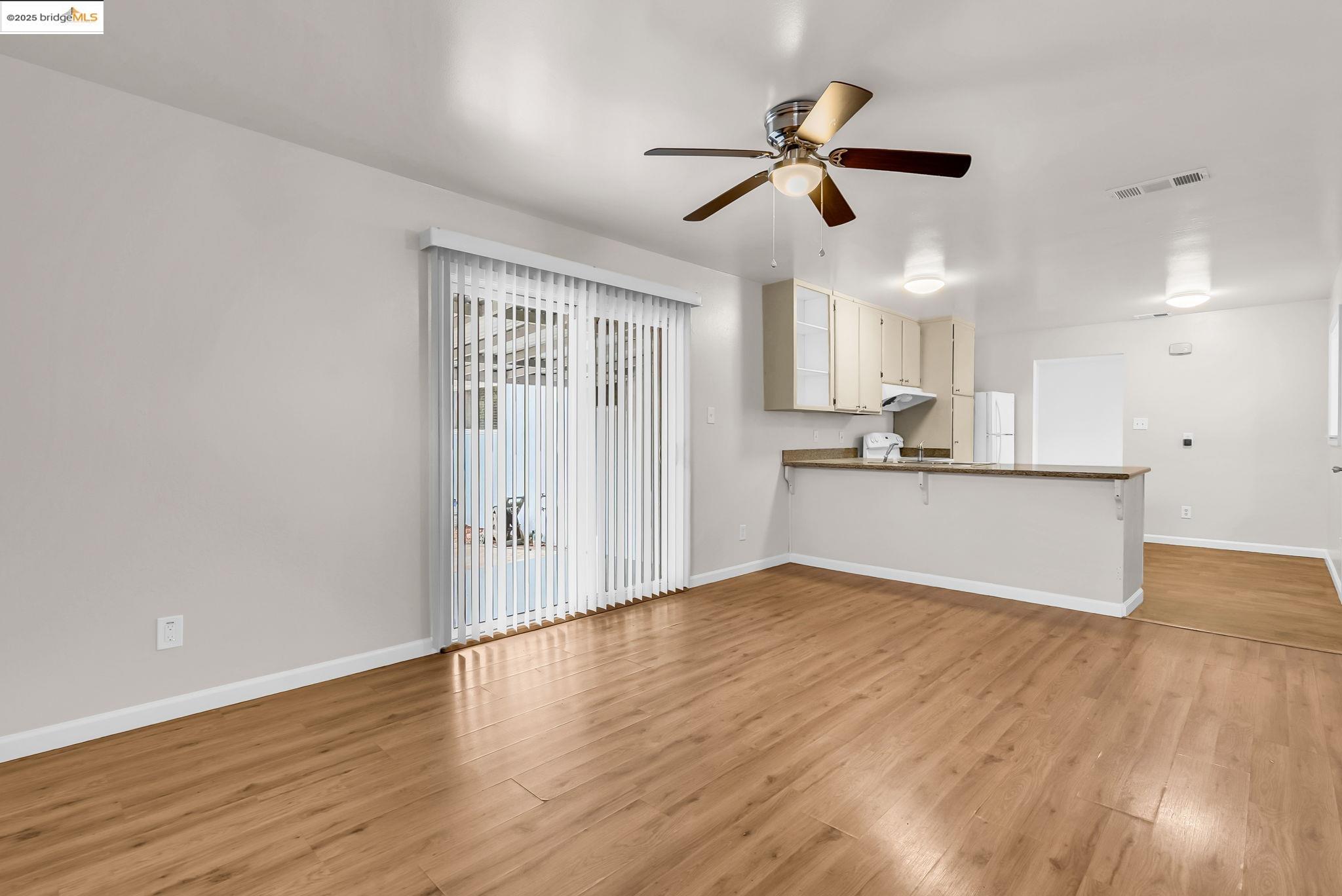 Detail Gallery Image 17 of 42 For 1209 Tulip Drive, Antioch,  CA 94509-9999 - 3 Beds | 2 Baths