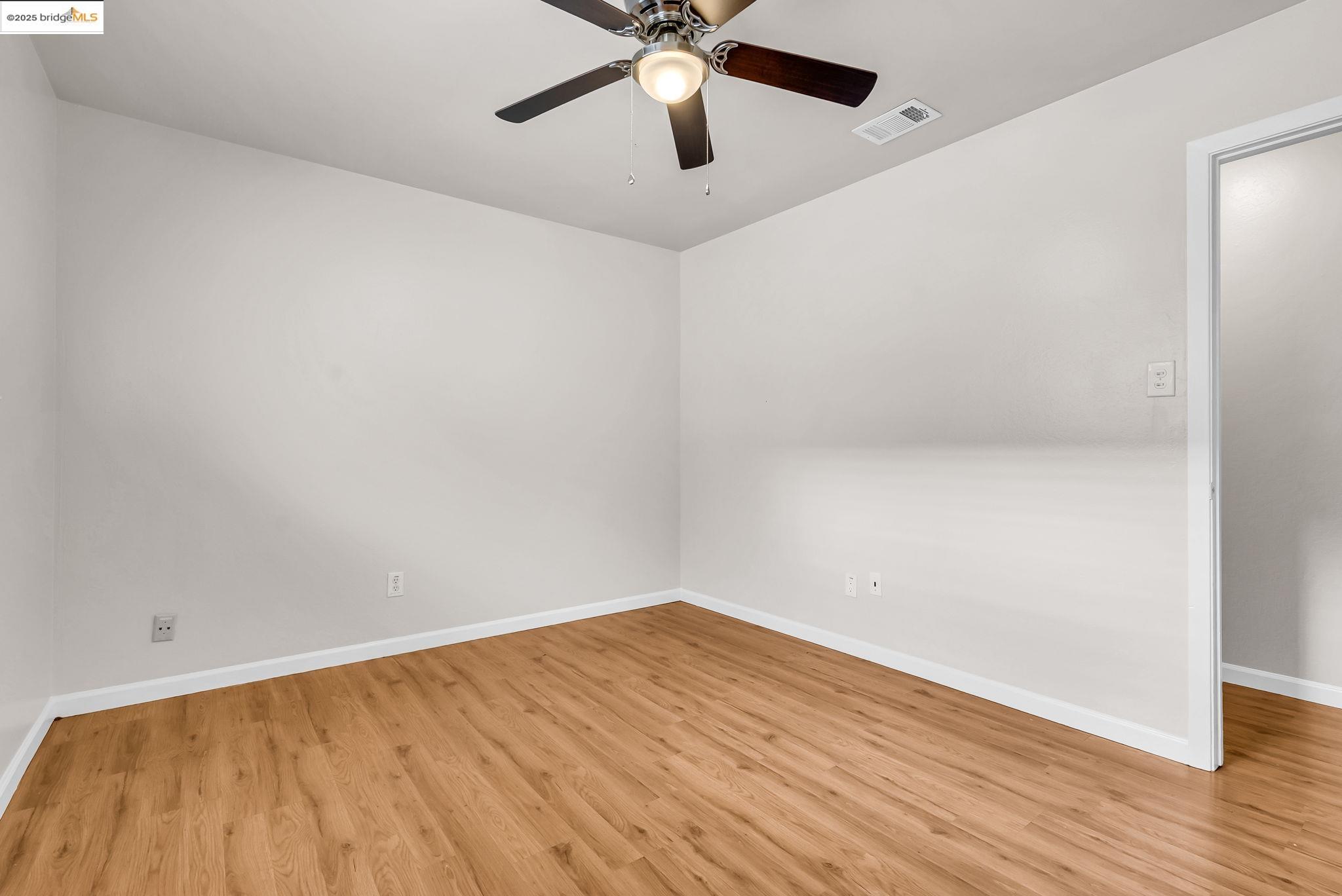 Detail Gallery Image 25 of 42 For 1209 Tulip Drive, Antioch,  CA 94509-9999 - 3 Beds | 2 Baths