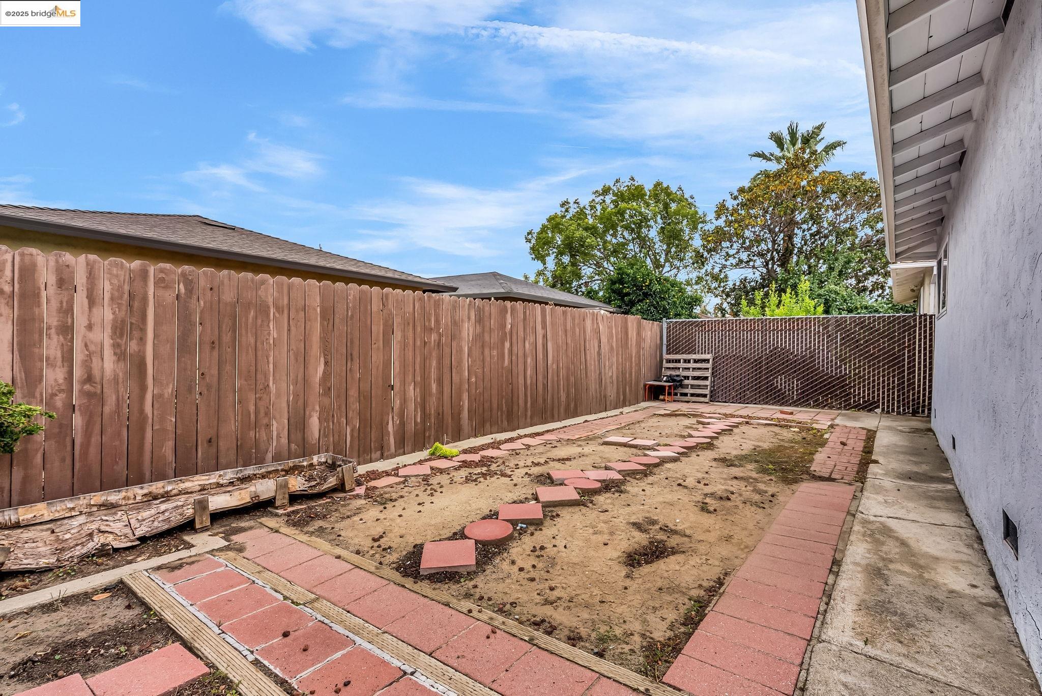 Detail Gallery Image 40 of 42 For 1209 Tulip Drive, Antioch,  CA 94509-9999 - 3 Beds | 2 Baths