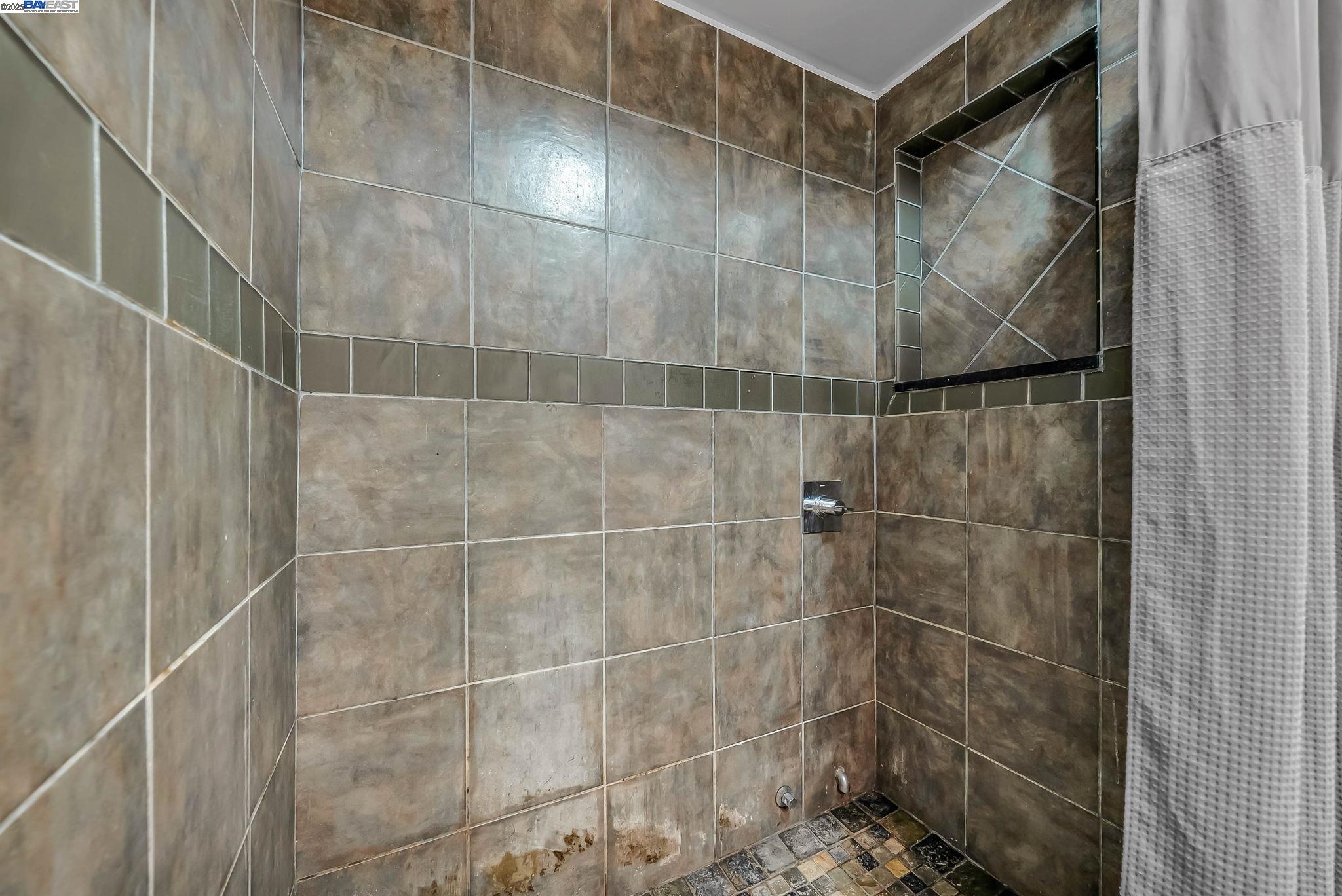 Photo #23: 41114416 Listing: Photo #23