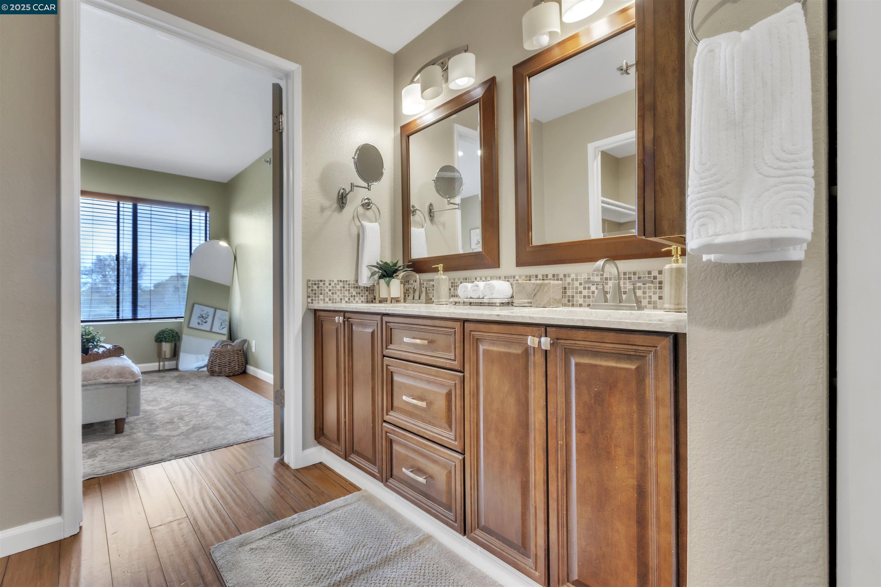 Photo #10: 41114424 Listing: Photo #10