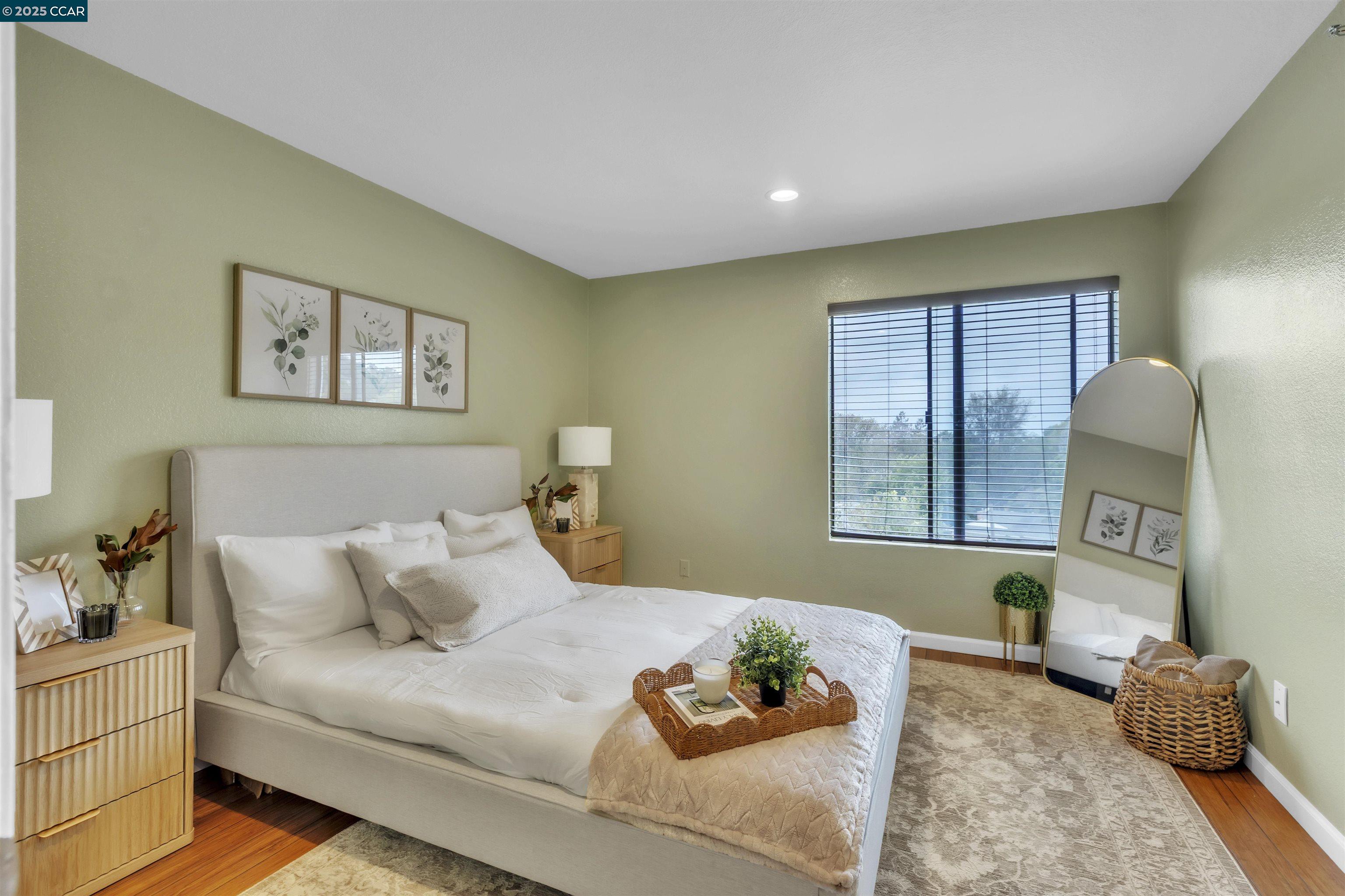 Photo #12: 41114424 Listing: Photo #12