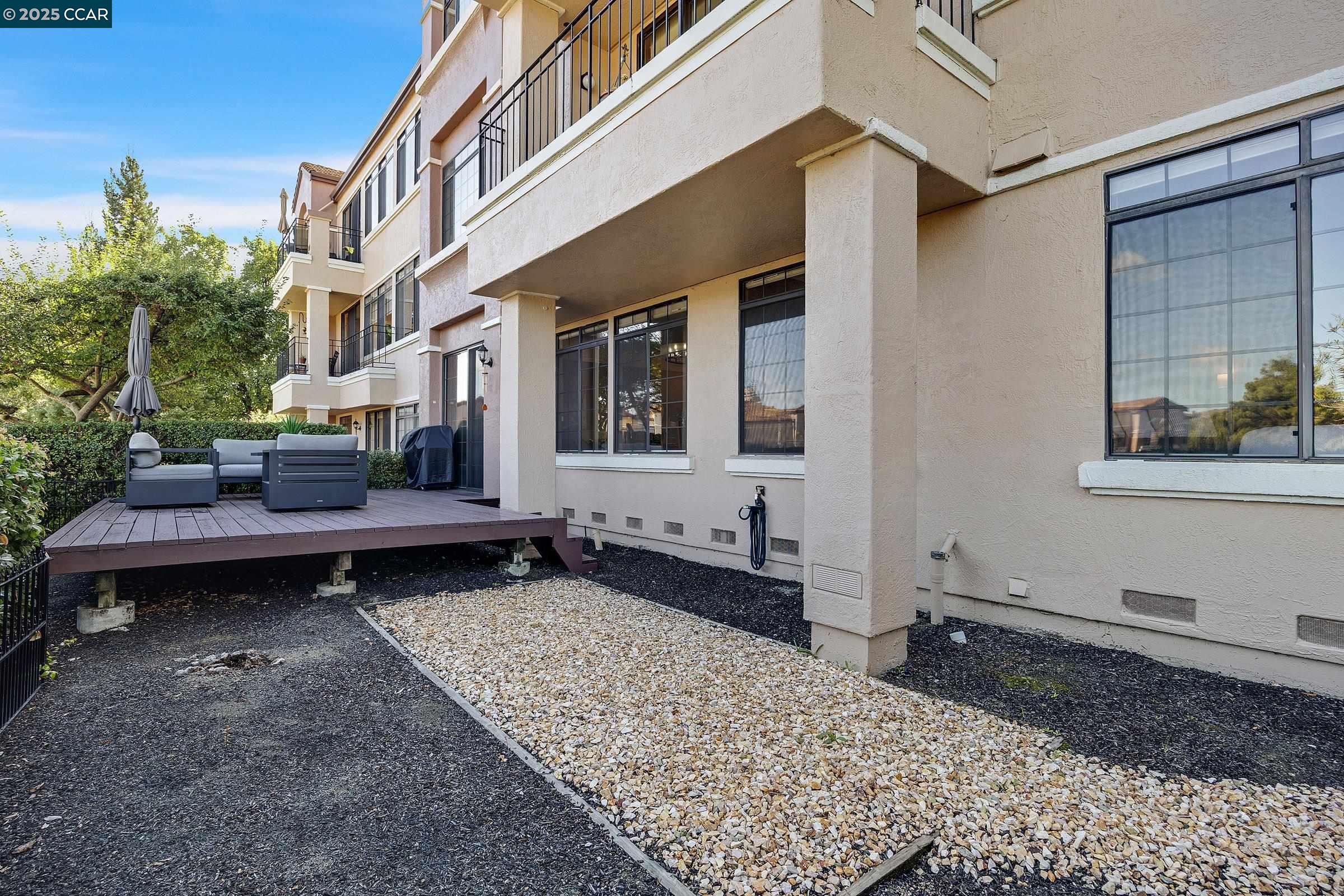 Detail Gallery Image 29 of 39 For 51 Eagle Lake Ct #11,  San Ramon,  CA 94582 - 2 Beds | 2 Baths