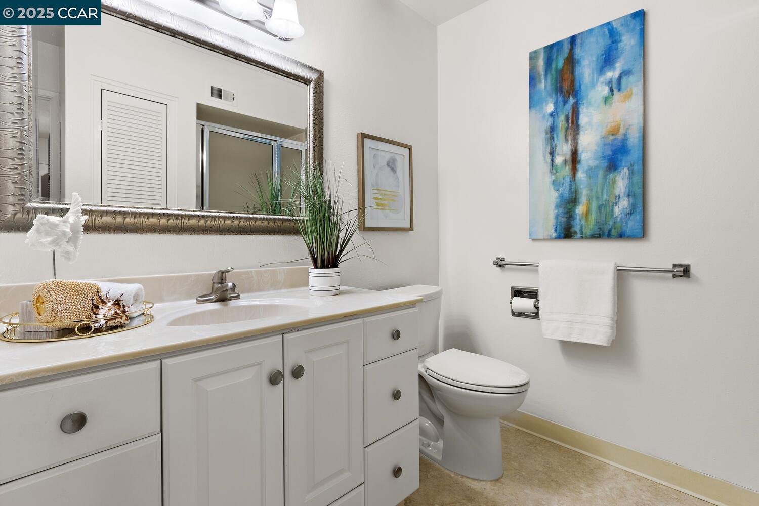 Photo #20: 41114429 Listing: Photo #20