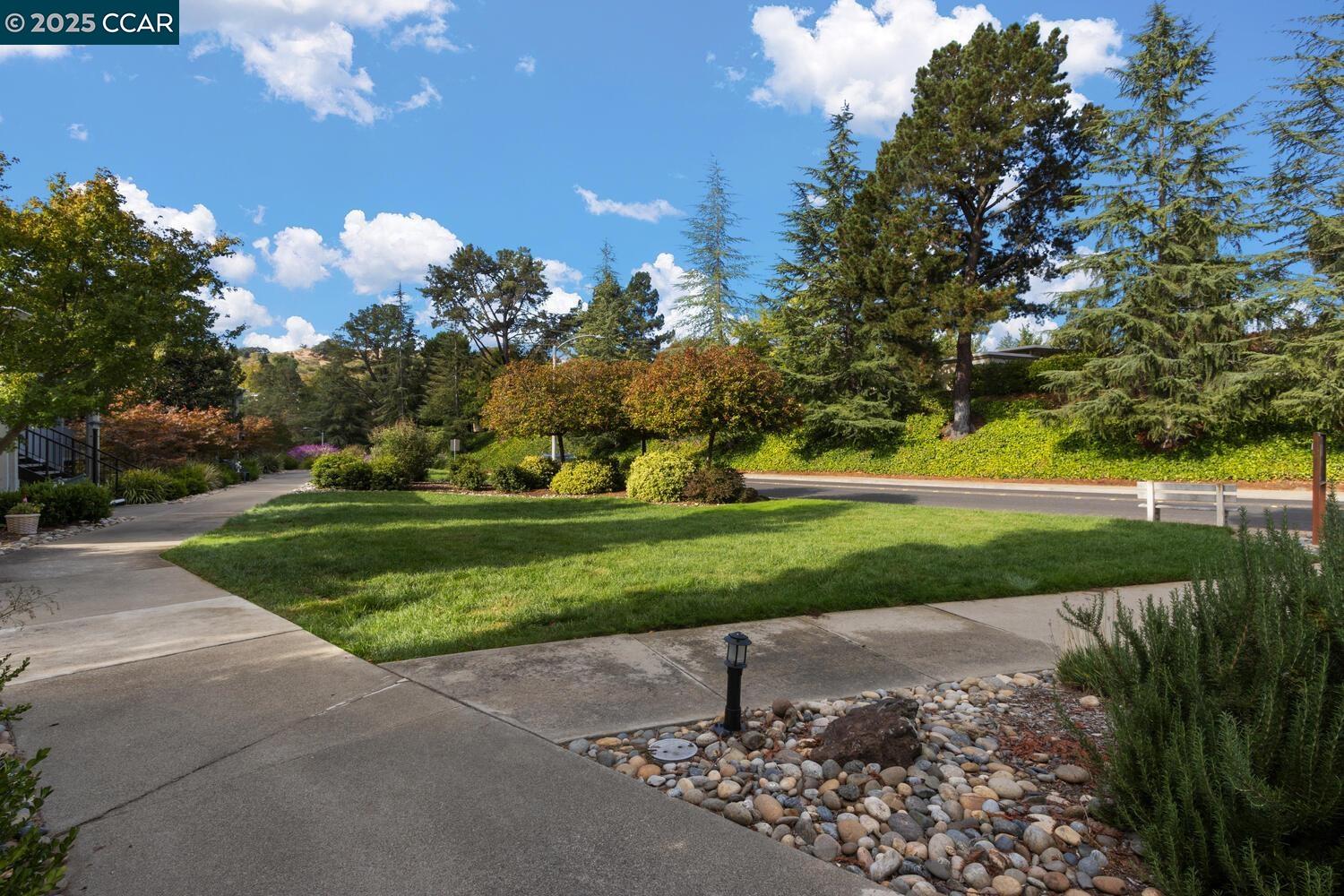 Photo #30: 41114429 Listing: Photo #30