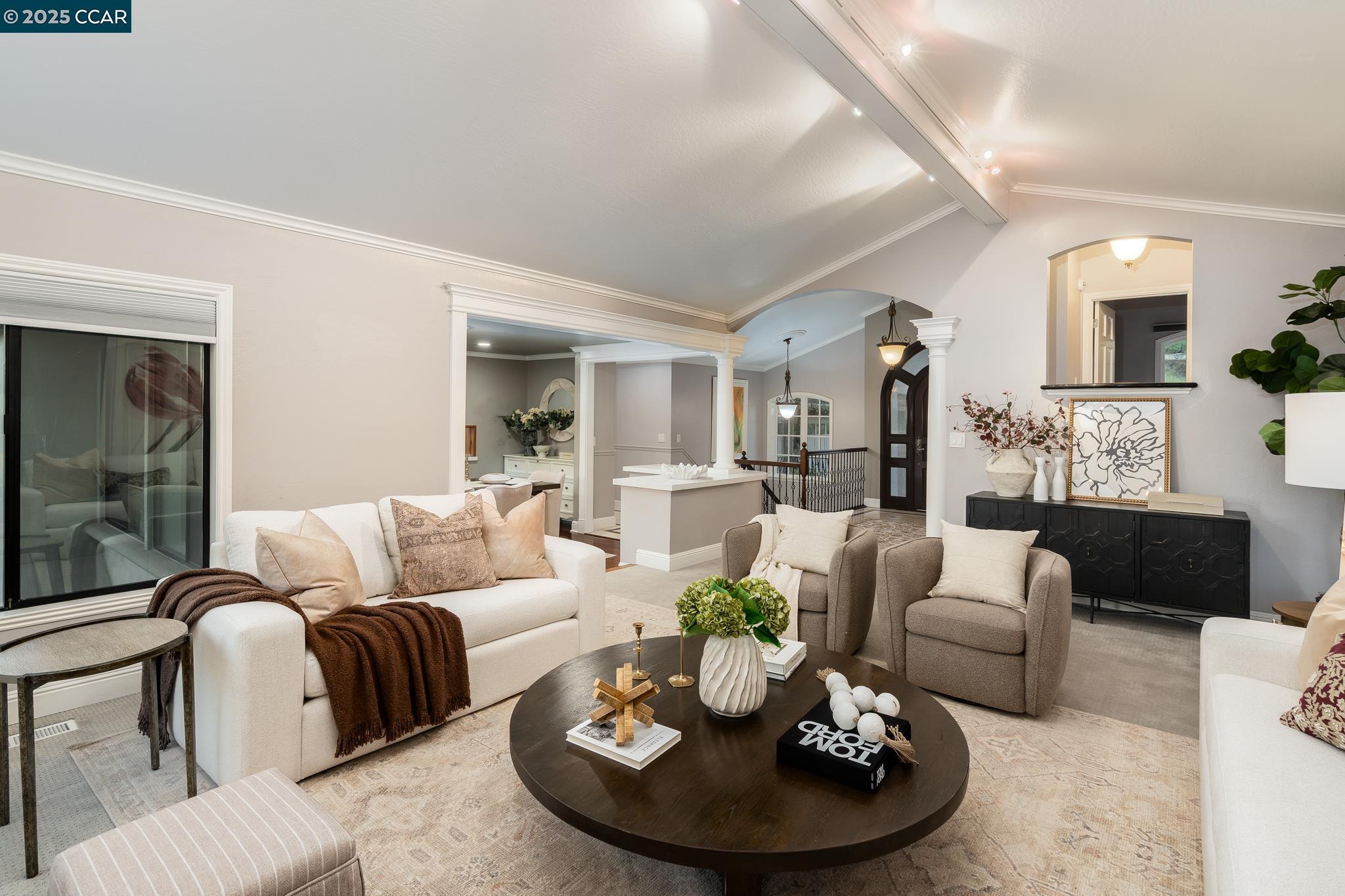 Detail Gallery Image 4 of 48 For 13 Kemp Ct, Alamo,  CA 94507 - 5 Beds | 3/1 Baths