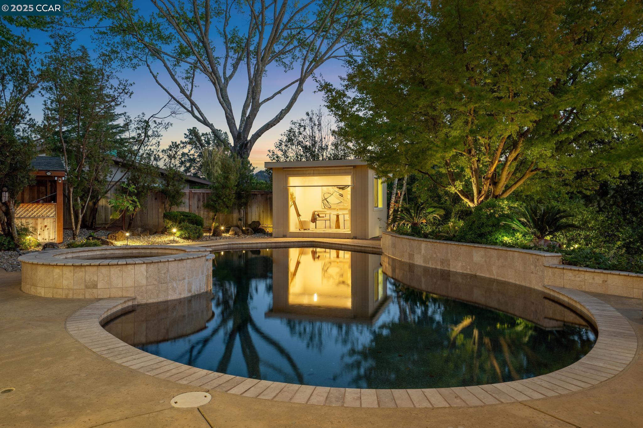 Detail Gallery Image 30 of 48 For 13 Kemp Ct, Alamo,  CA 94507 - 5 Beds | 3/1 Baths