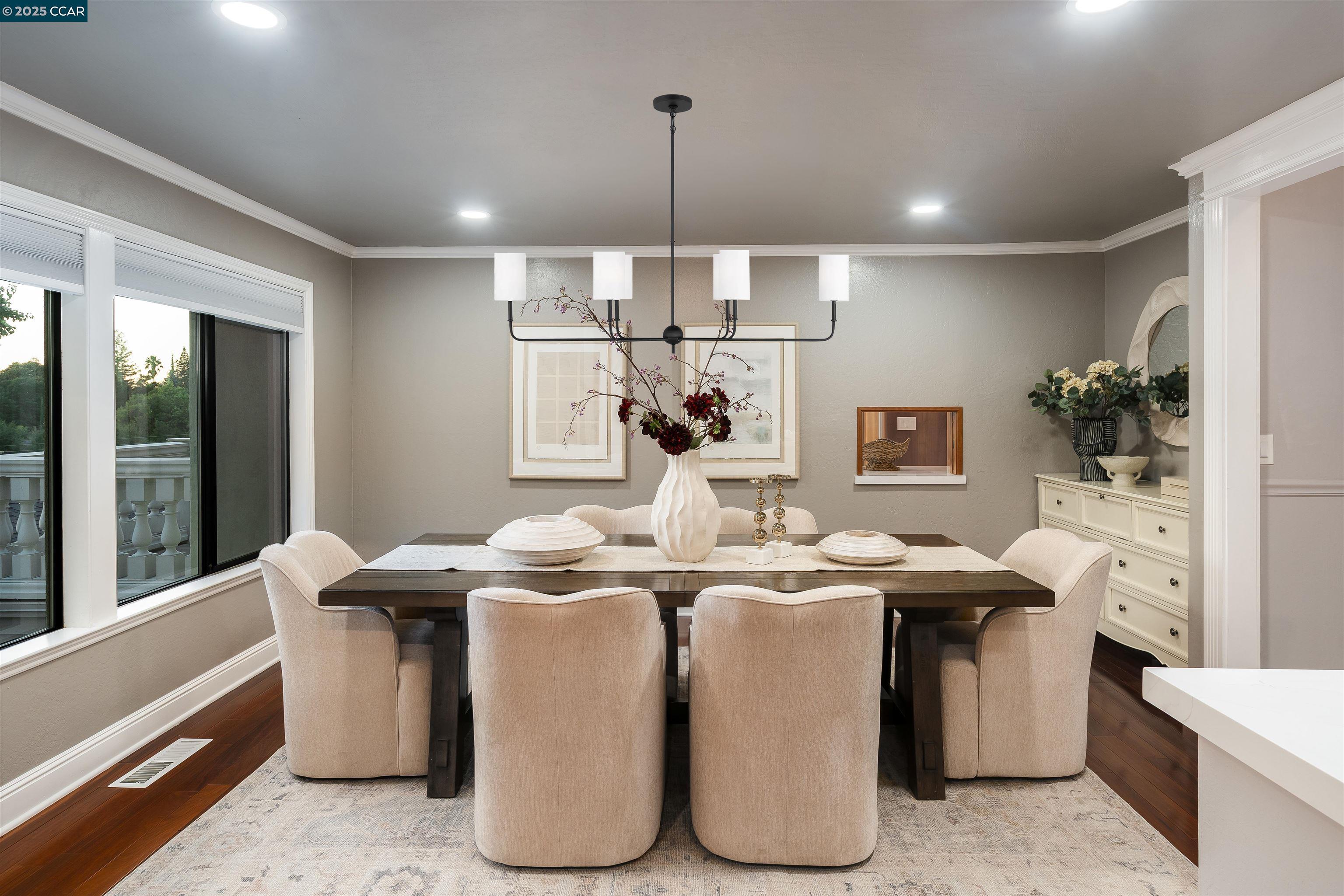 Detail Gallery Image 5 of 48 For 13 Kemp Ct, Alamo,  CA 94507 - 5 Beds | 3/1 Baths