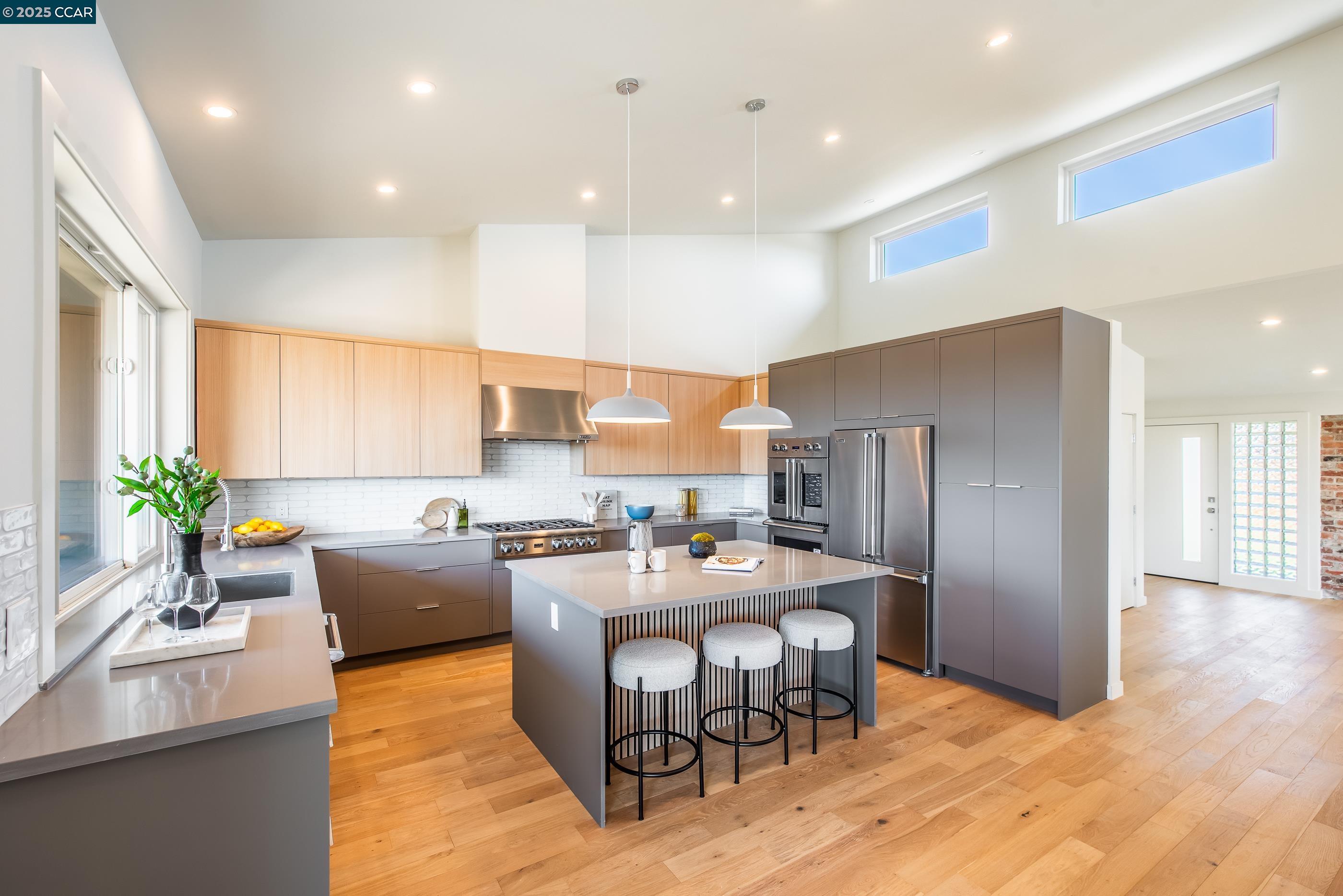 Detail Gallery Image 18 of 56 For 105 Hillcroft, Walnut Creek,  CA 94597 - 2 Beds | 2 Baths