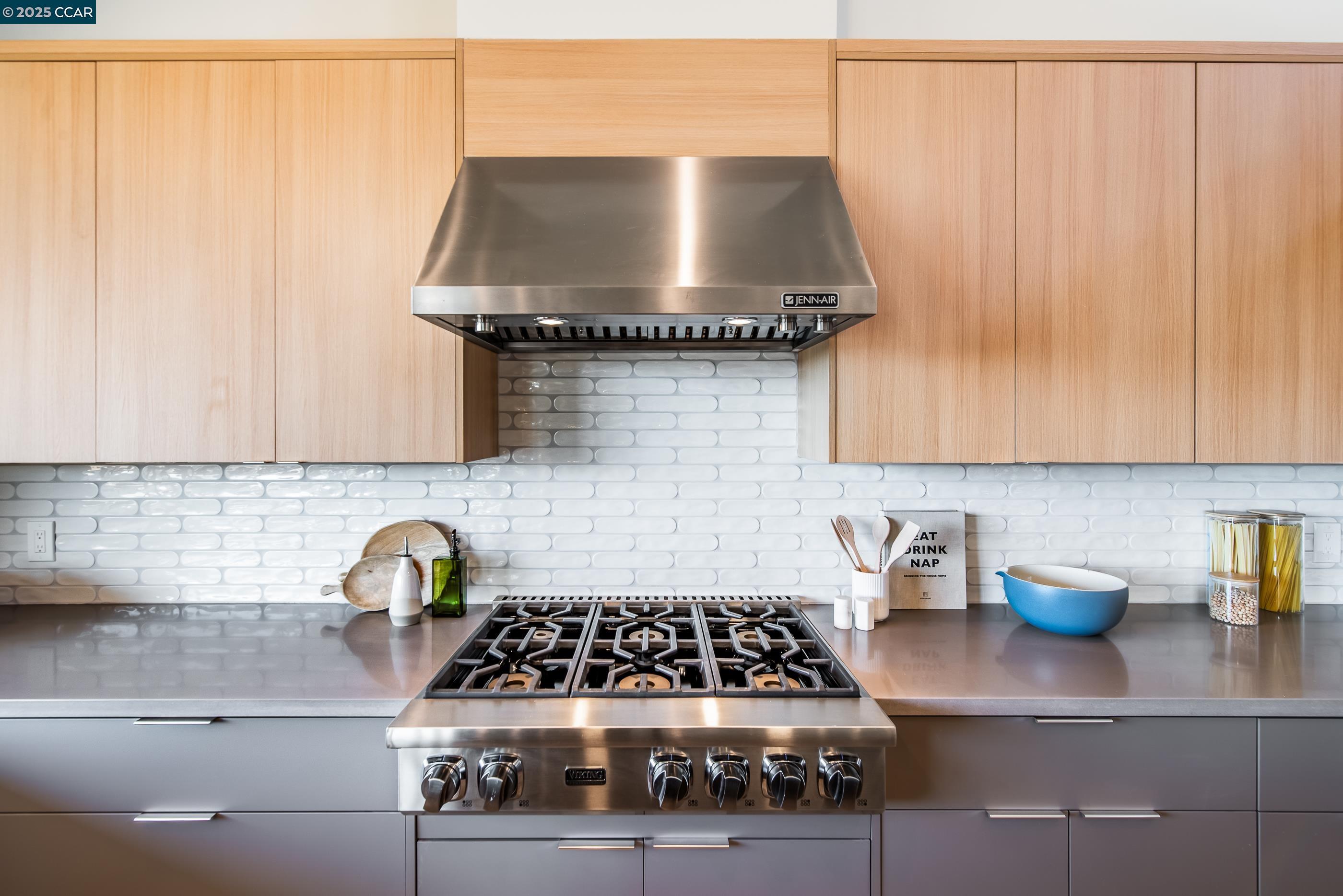 Detail Gallery Image 25 of 56 For 105 Hillcroft, Walnut Creek,  CA 94597 - 2 Beds | 2 Baths