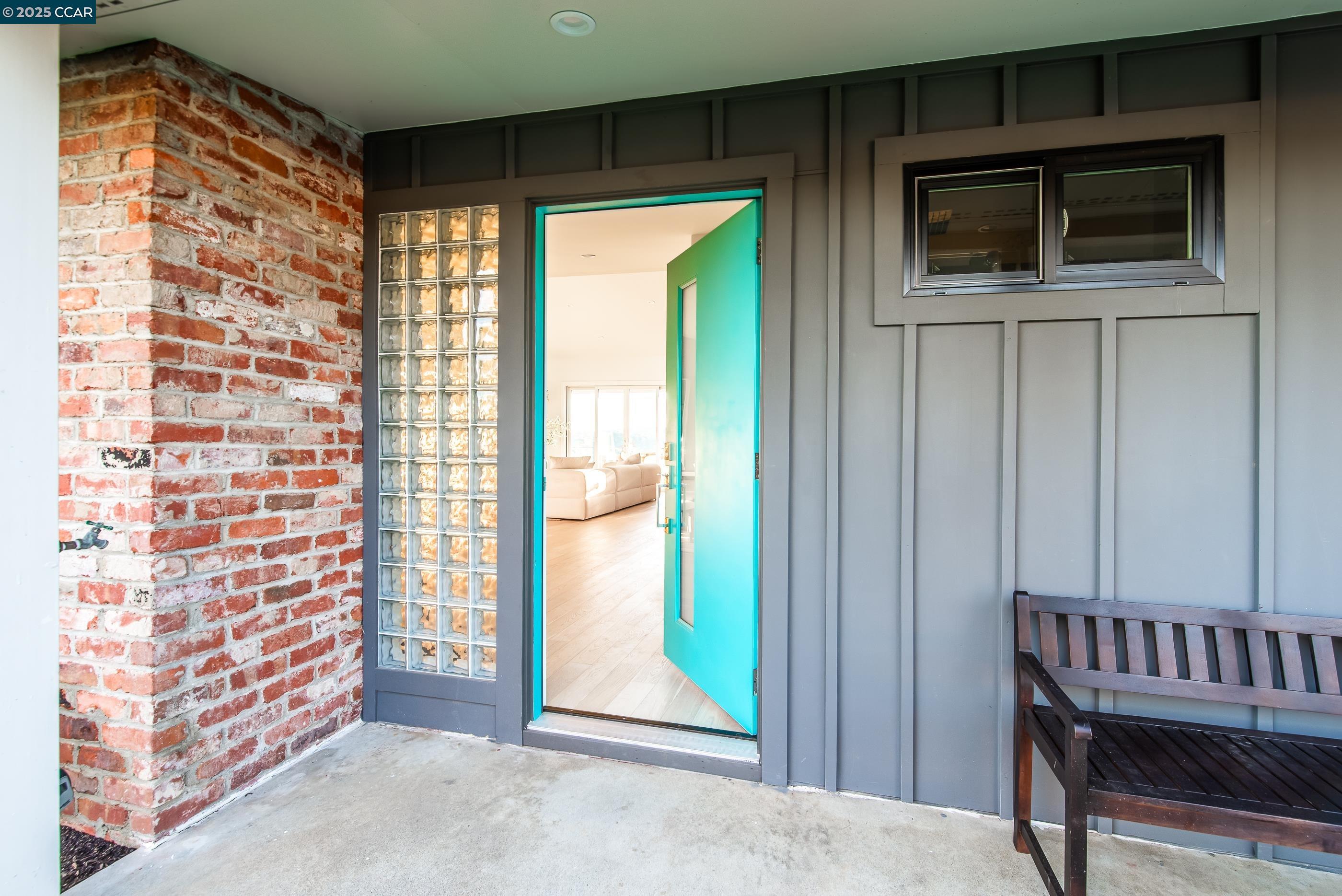 Detail Gallery Image 4 of 56 For 105 Hillcroft, Walnut Creek,  CA 94597 - 2 Beds | 2 Baths