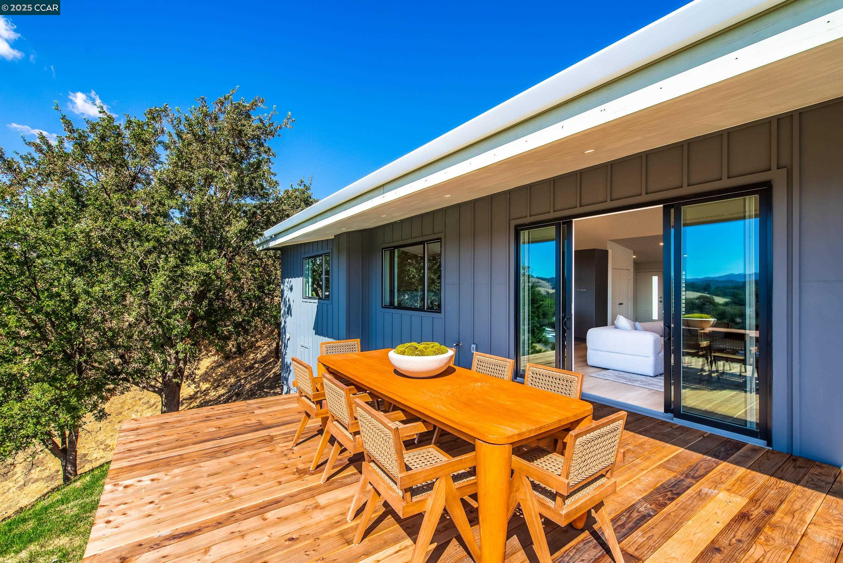 Detail Gallery Image 40 of 56 For 105 Hillcroft, Walnut Creek,  CA 94597 - 2 Beds | 2 Baths