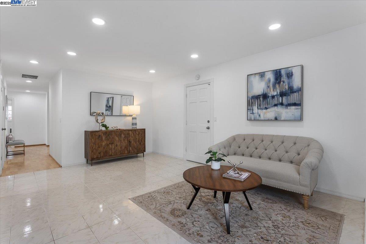 Detail Gallery Image 31 of 50 For 4506 Birchwood Ct, Union City,  CA 94587 - 4 Beds | 2 Baths