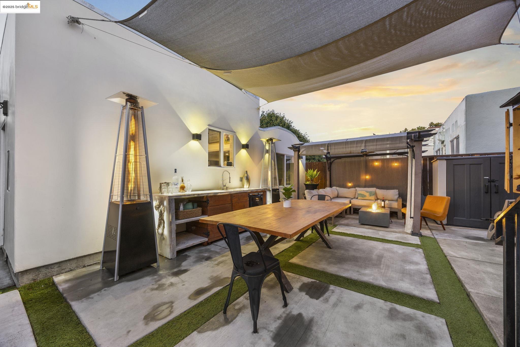 Detail Gallery Image 5 of 38 For 182 Garcia Ave, San Leandro,  CA 94577 - 2 Beds | 1 Baths