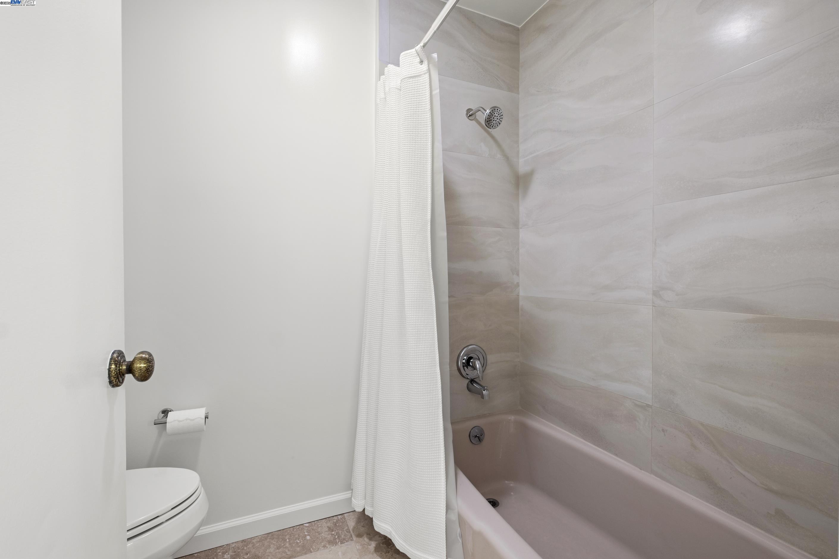 Photo #27: 41114461 Listing: Photo #27