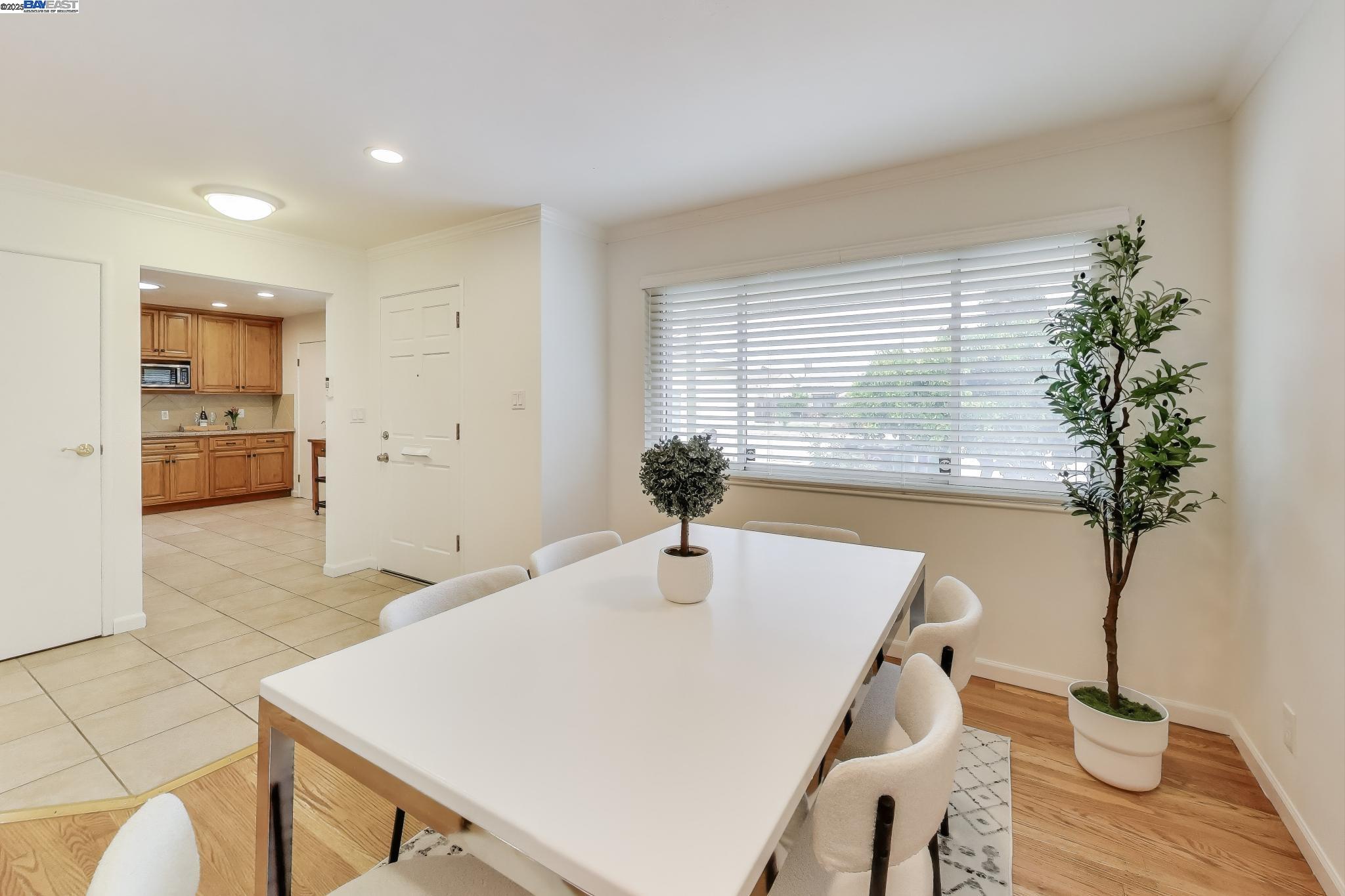 Detail Gallery Image 10 of 37 For 15535 Sedgeman St, San Leandro,  CA 94579 - 3 Beds | 2 Baths
