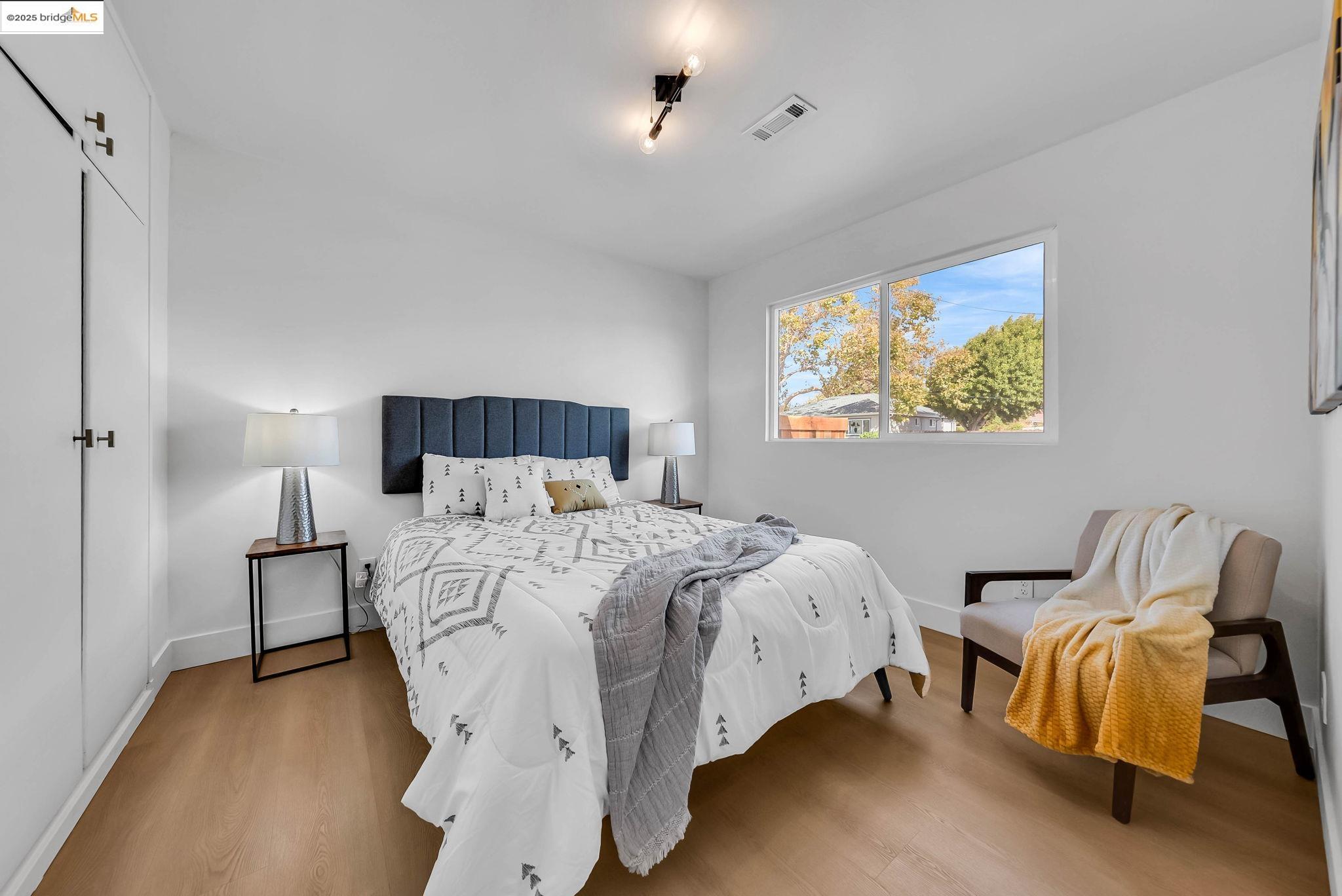 Detail Gallery Image 42 of 59 For 1401 via Coralla, San Lorenzo,  CA 94580 - 4 Beds | 2/1 Baths