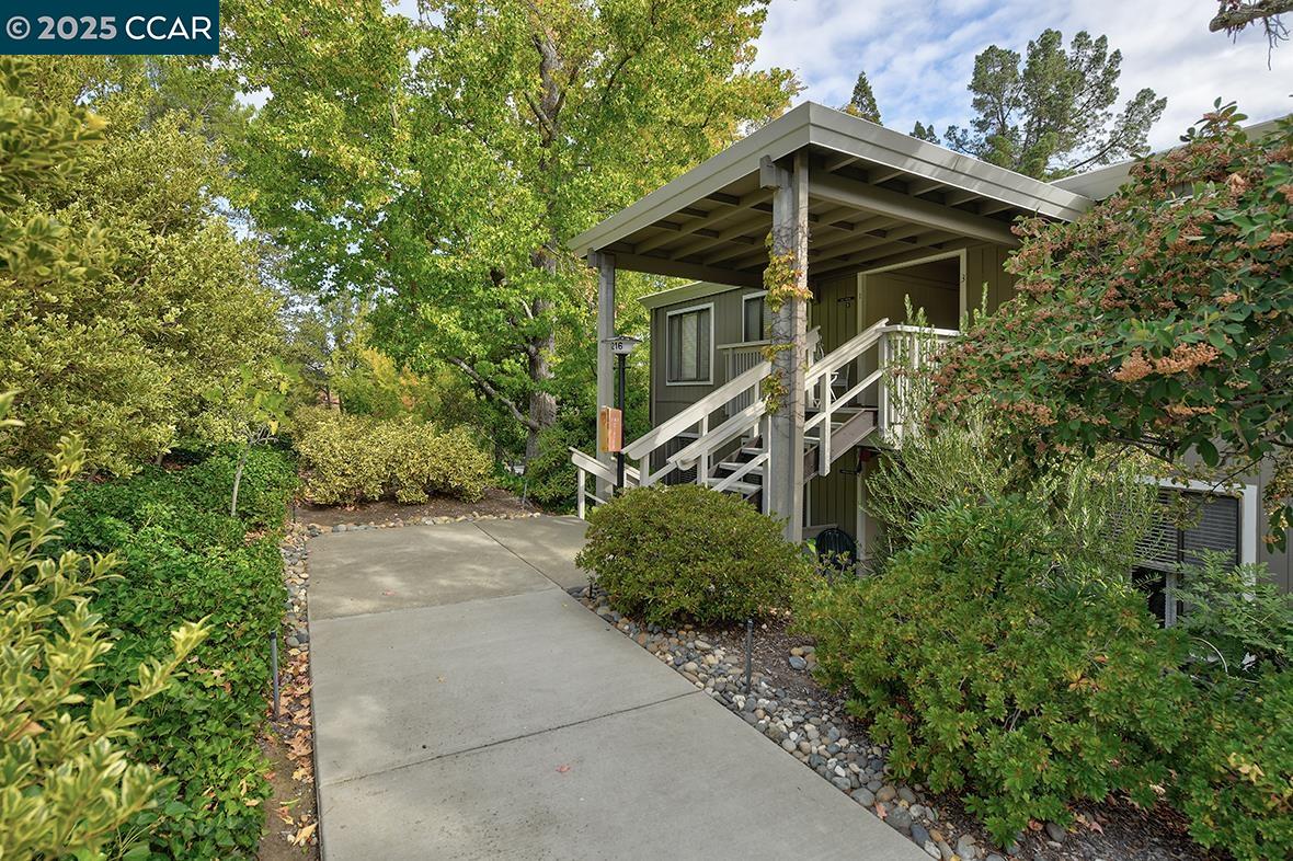 MLS: 41114469 Condo For Sale