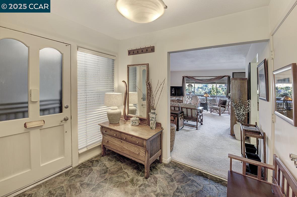 Photo #3: 41114469 Listing 