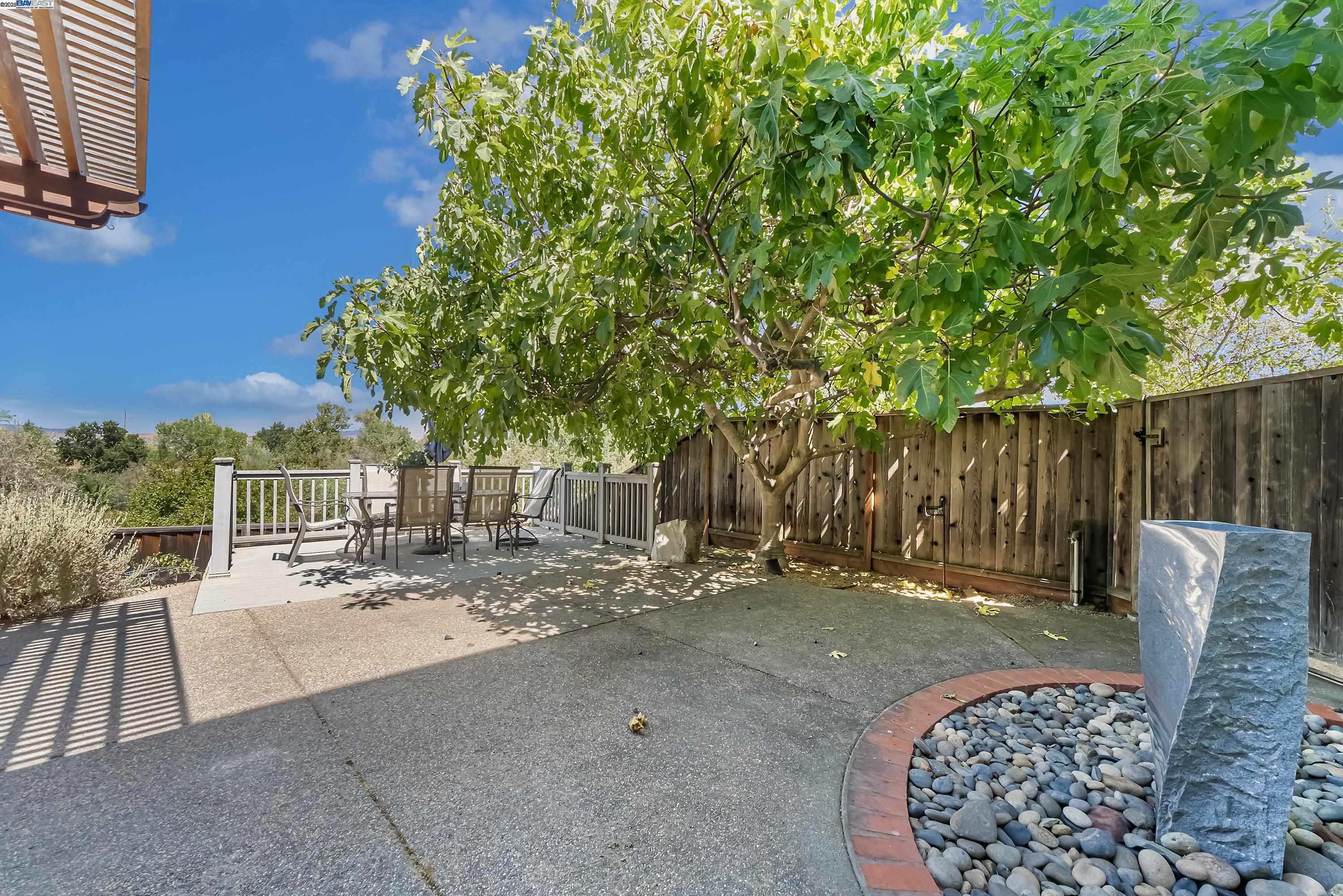 Detail Gallery Image 45 of 59 For 462 Tioga Ct, Pleasanton,  CA 94566 - 4 Beds | 3 Baths