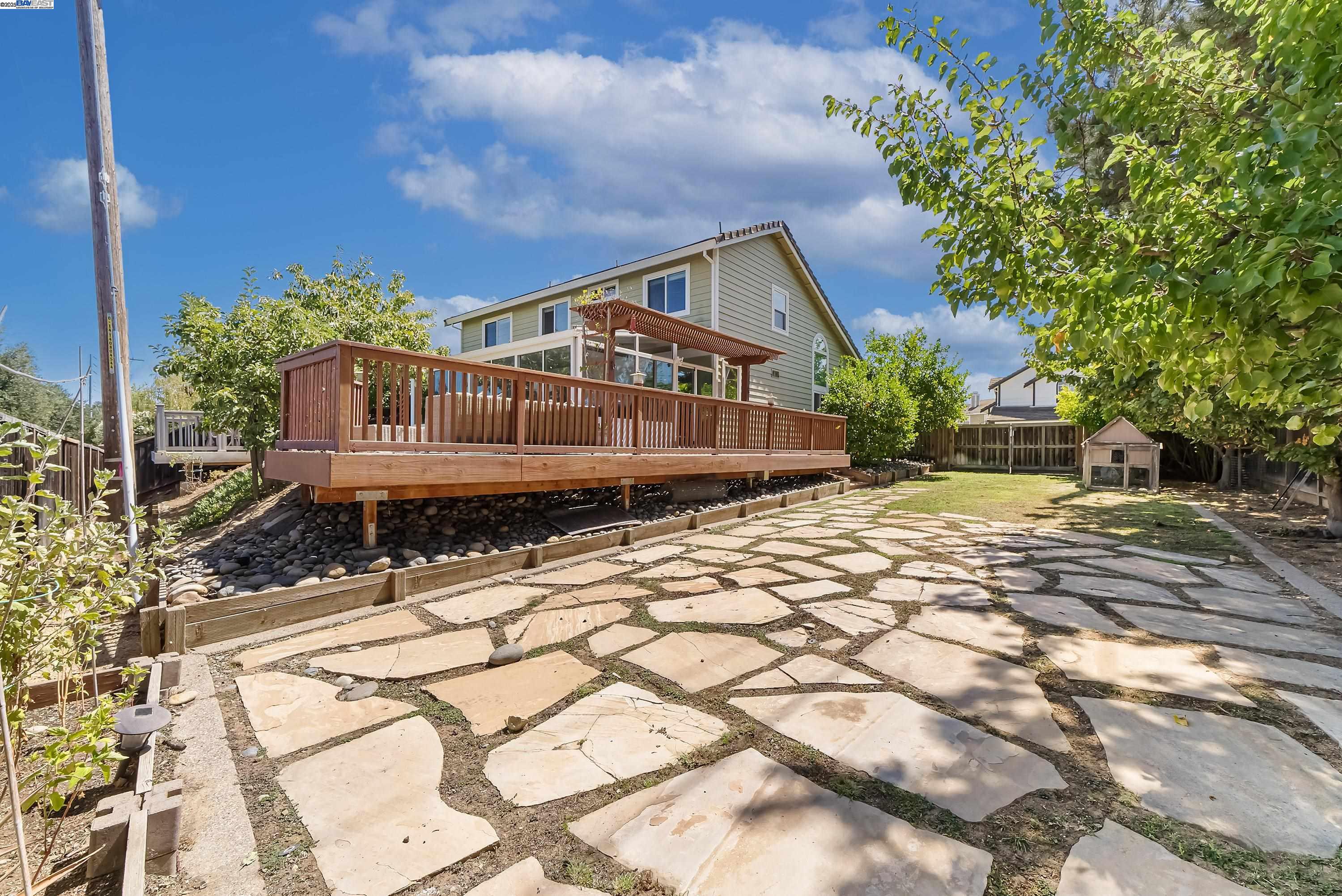 Detail Gallery Image 50 of 59 For 462 Tioga Ct, Pleasanton,  CA 94566 - 4 Beds | 3 Baths