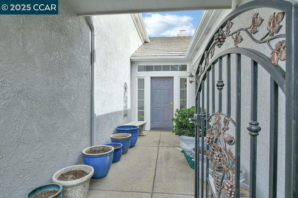 Detail Gallery Image 2 of 32 For 1160 Orchid Dr, Brentwood,  CA 94513 - 4 Beds | 2 Baths