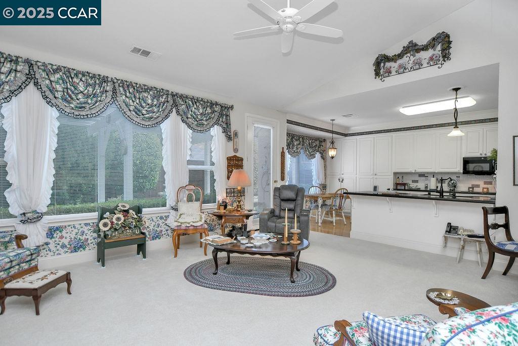 Detail Gallery Image 6 of 32 For 1160 Orchid Dr, Brentwood,  CA 94513 - 4 Beds | 2 Baths