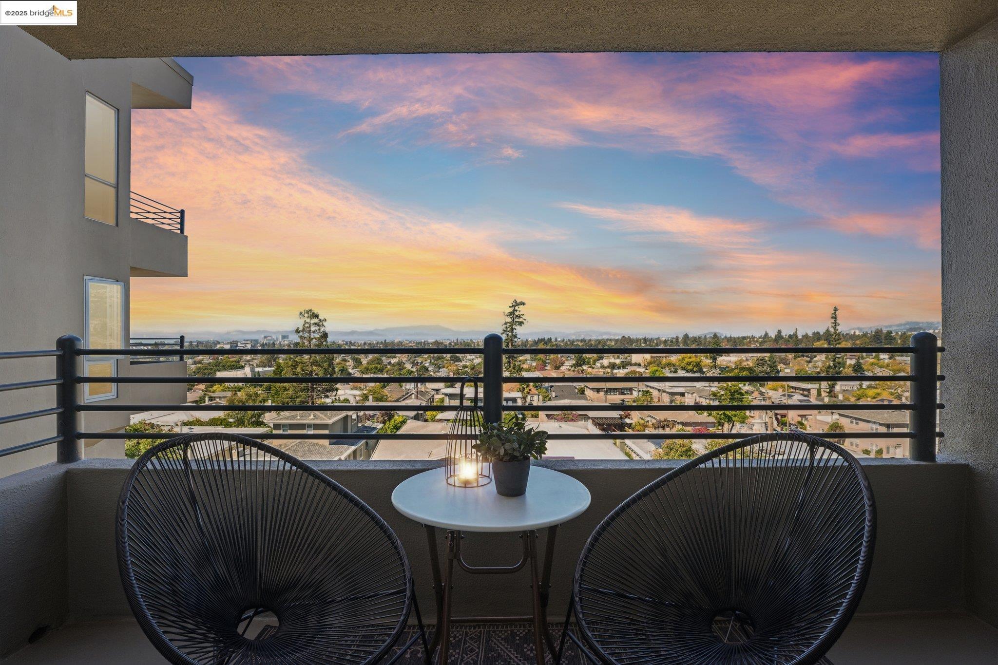More Details about MLS # 41114480 : 5340 BROADWAY TER # 403