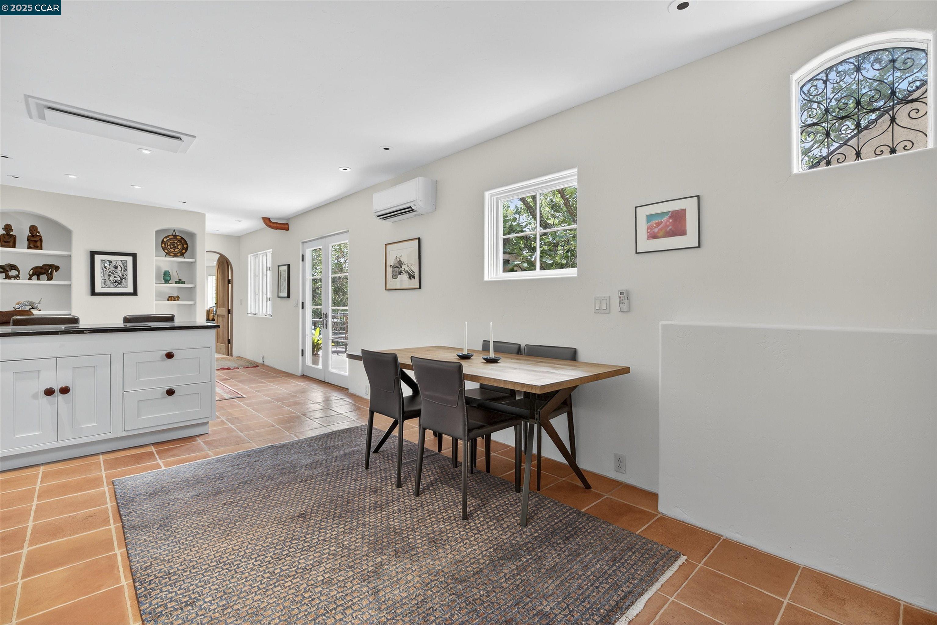 Detail Gallery Image 15 of 24 For 1 La Campana Rd #1,  Orinda,  CA 94563 - 1 Beds | 1/1 Baths